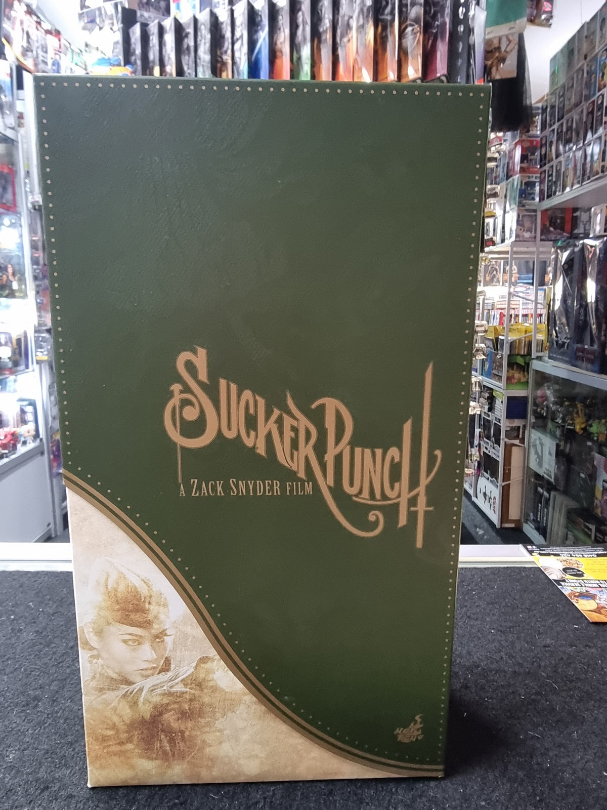 HOT TOYS SUCKER PUNCH A ZACK SNYDER FILM