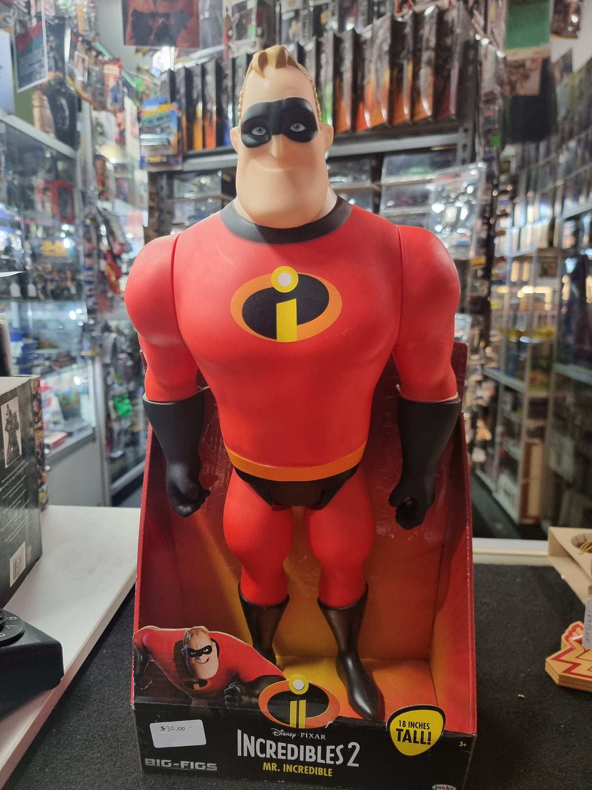 INCREDIBLES 2 MR INCREDIBLE 18" TALL
