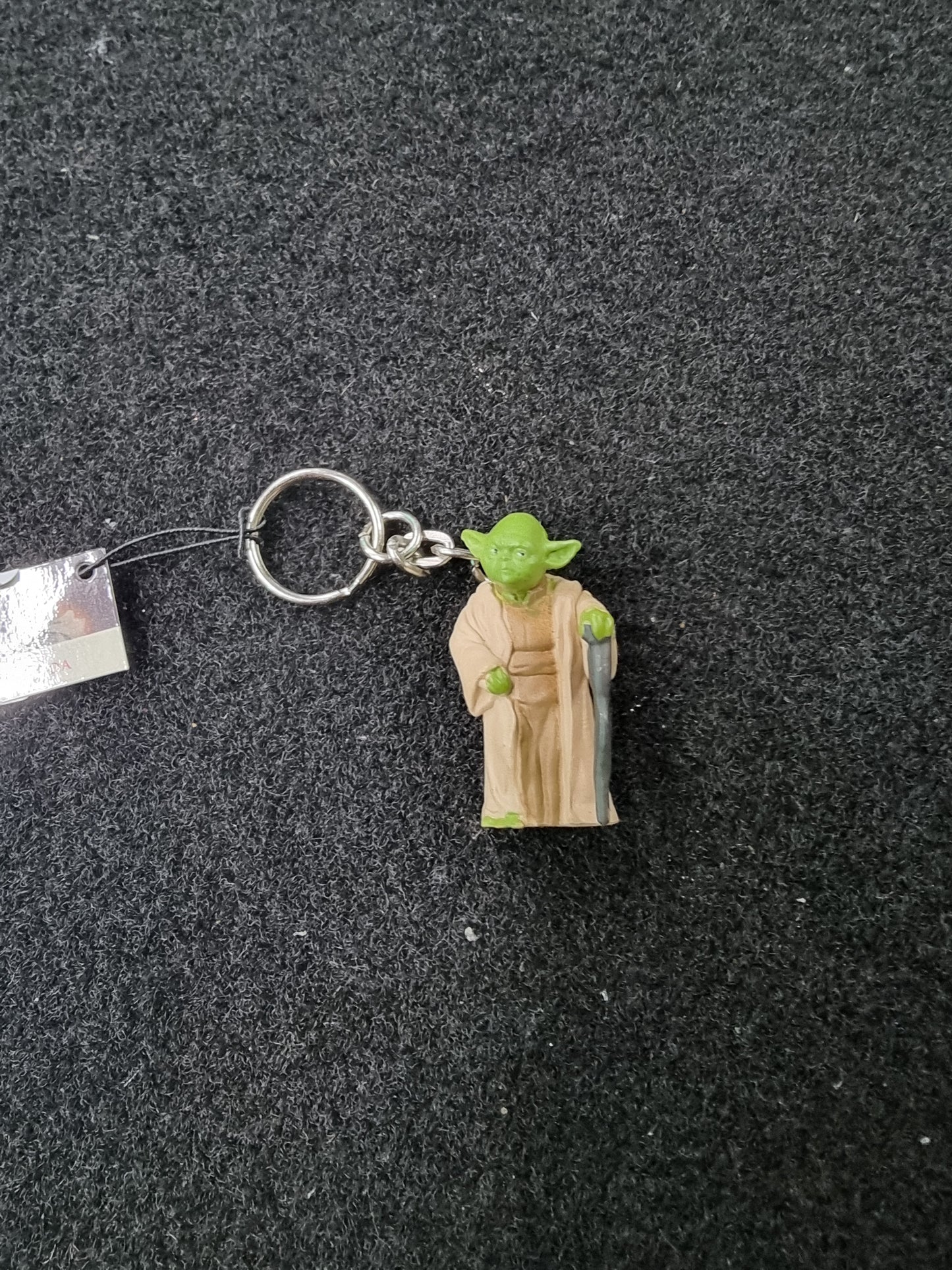 STAR WARS KEYCHAIN YODA