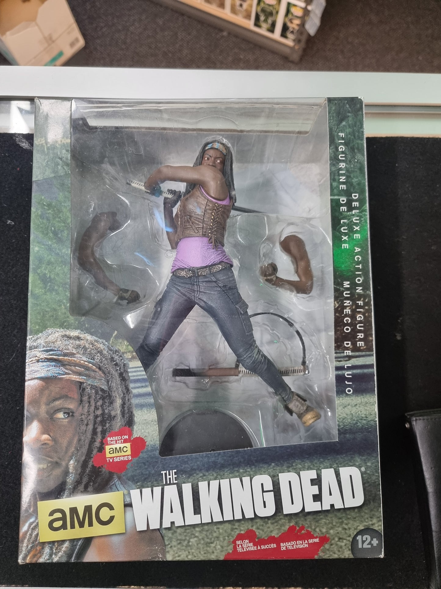 THE WALKING DEAD 10" MICHONNE FIGURE