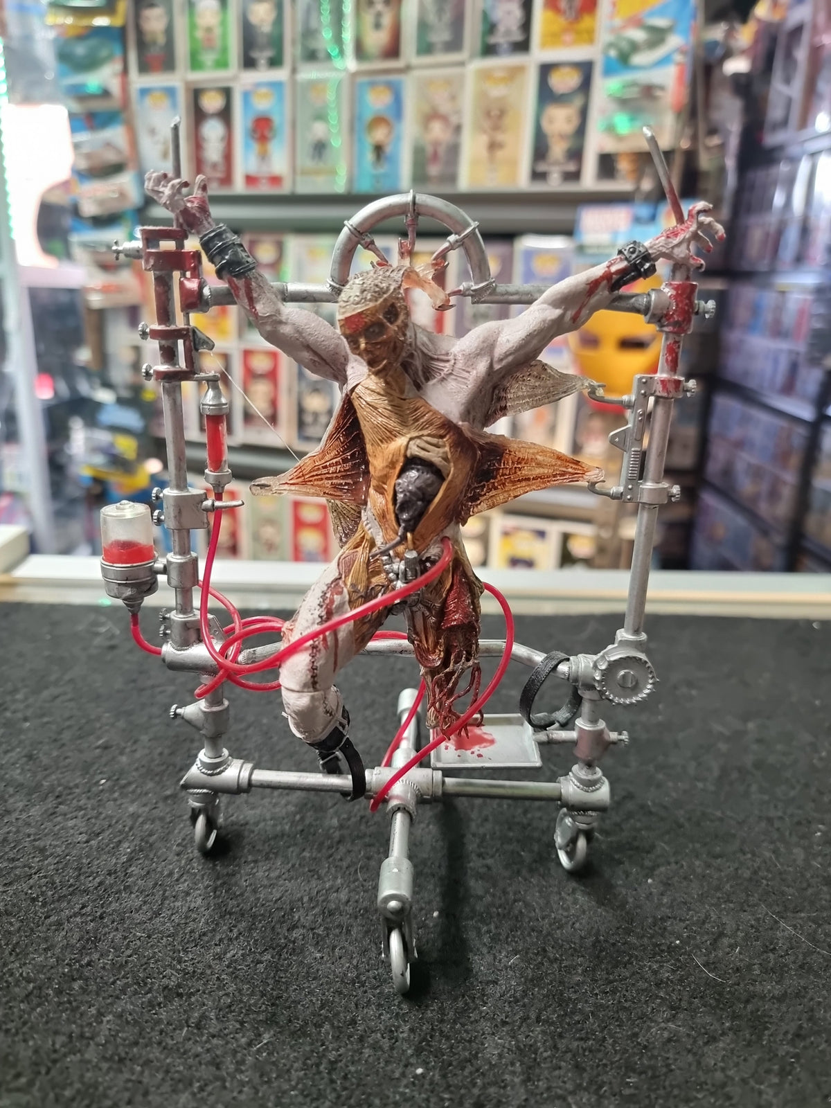 CLIVE BARKER'S TOURURED SOULS 2 THE FALLEN MORIBUNDI FIGURE
