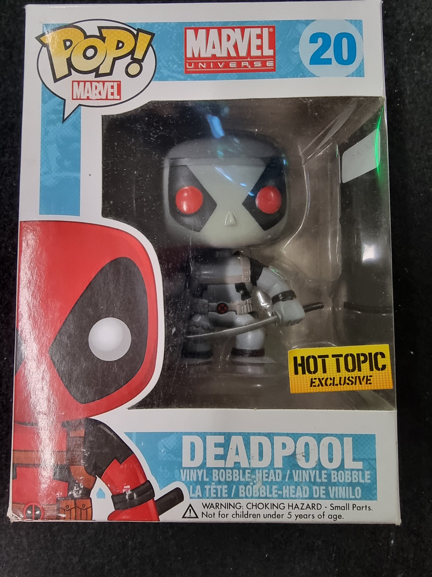 FUNKO POP MARVEL UNIVERSE DEADPOOL #20 HOT TOPIC EXCLUSIVE