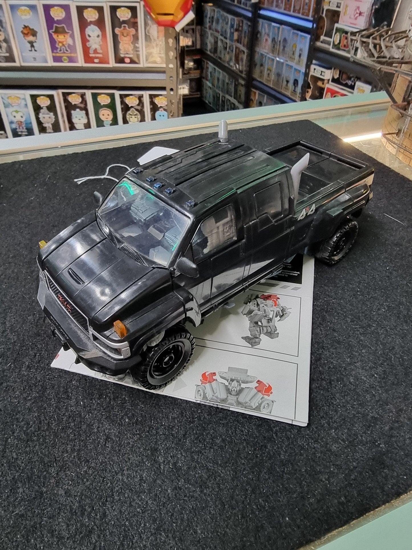 TRANSFORMERS THE MOVIE ULTIMATE IRON HIDE DA16