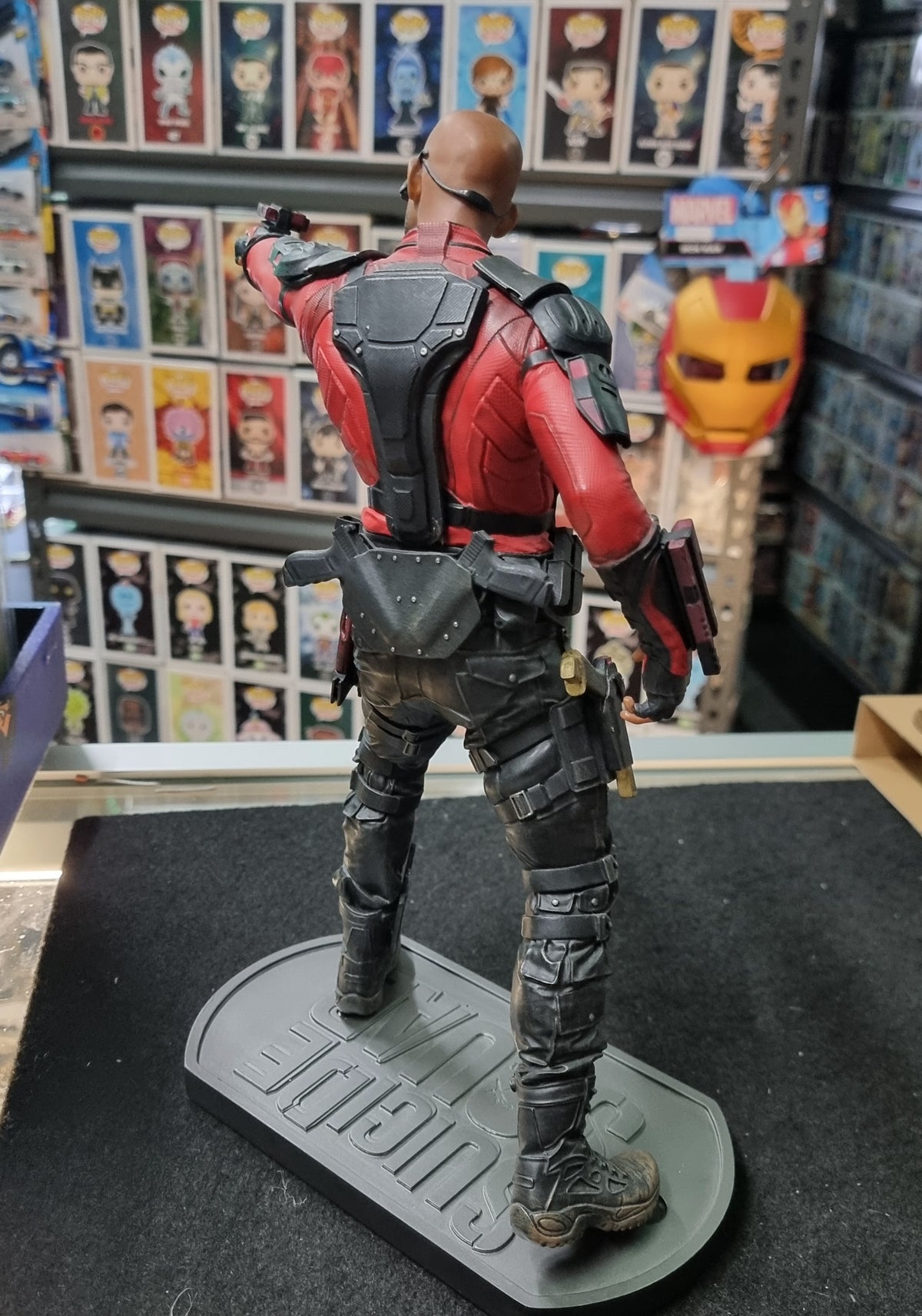 DC SUICIDE SQUAD DEADSHOT