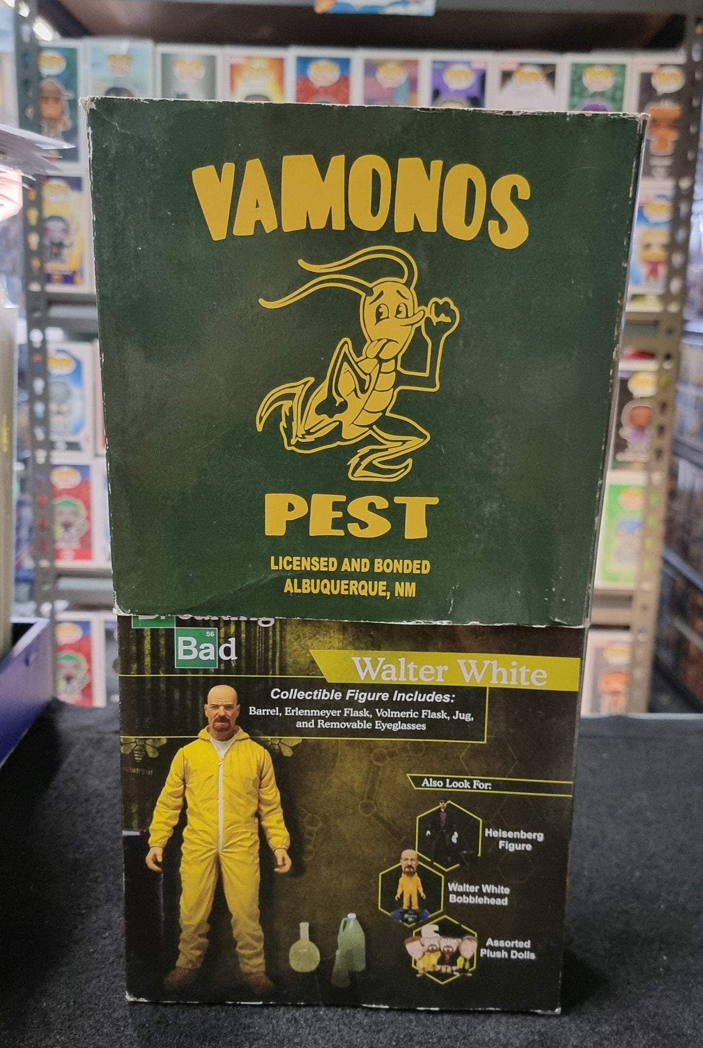 Mezco Toys Breaking Bad: Walter White Orange Hazmat Suit - 6" figure