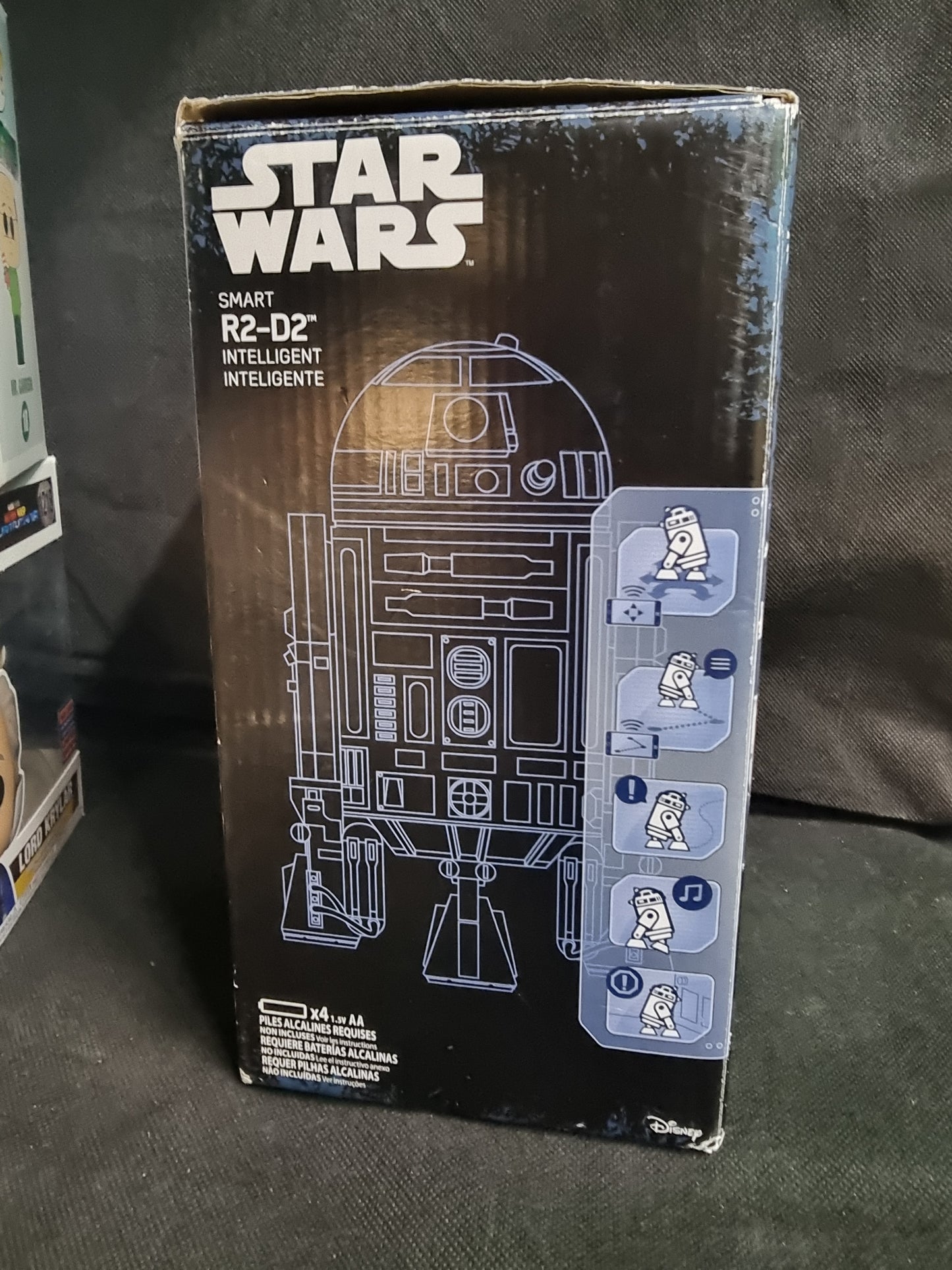 STAR WARS SMART R2-D2 INTELLIGENT