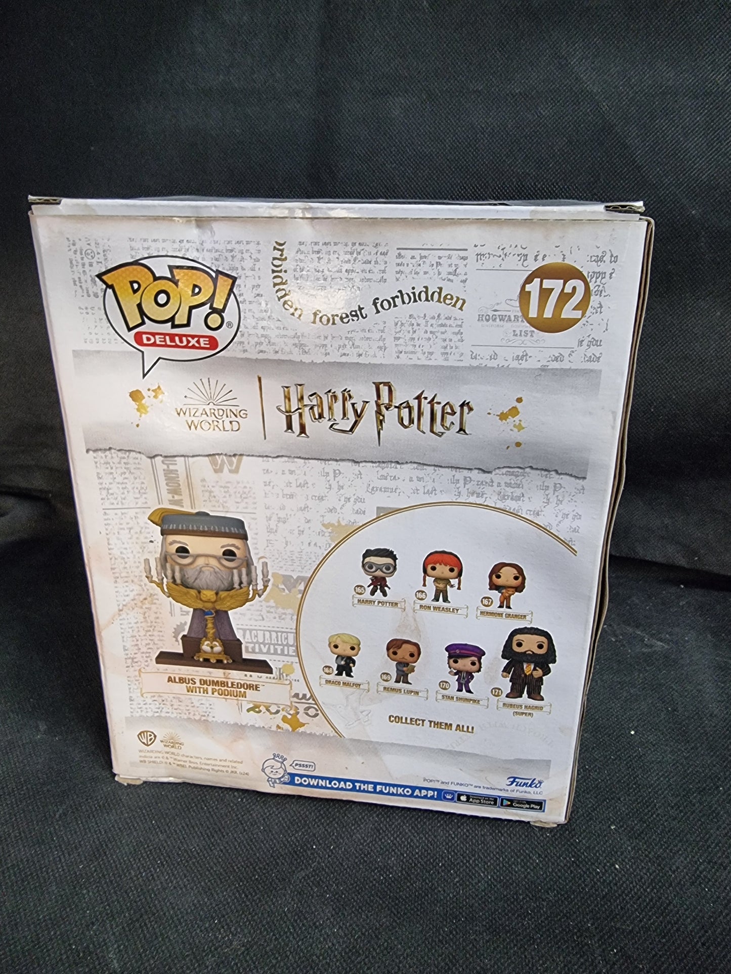FUNKO POP HARRY POTTER ALBUS DUMBLEDORE WITH PODIUM #172
