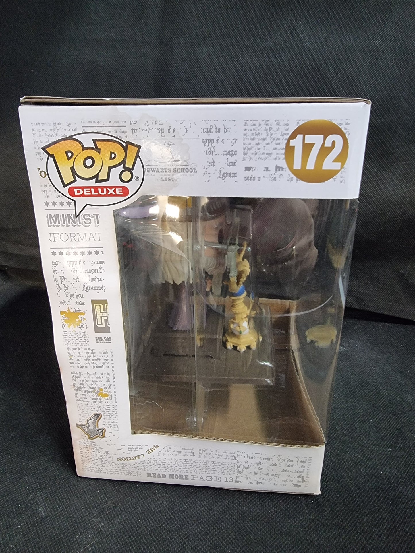 FUNKO POP HARRY POTTER ALBUS DUMBLEDORE WITH PODIUM #172