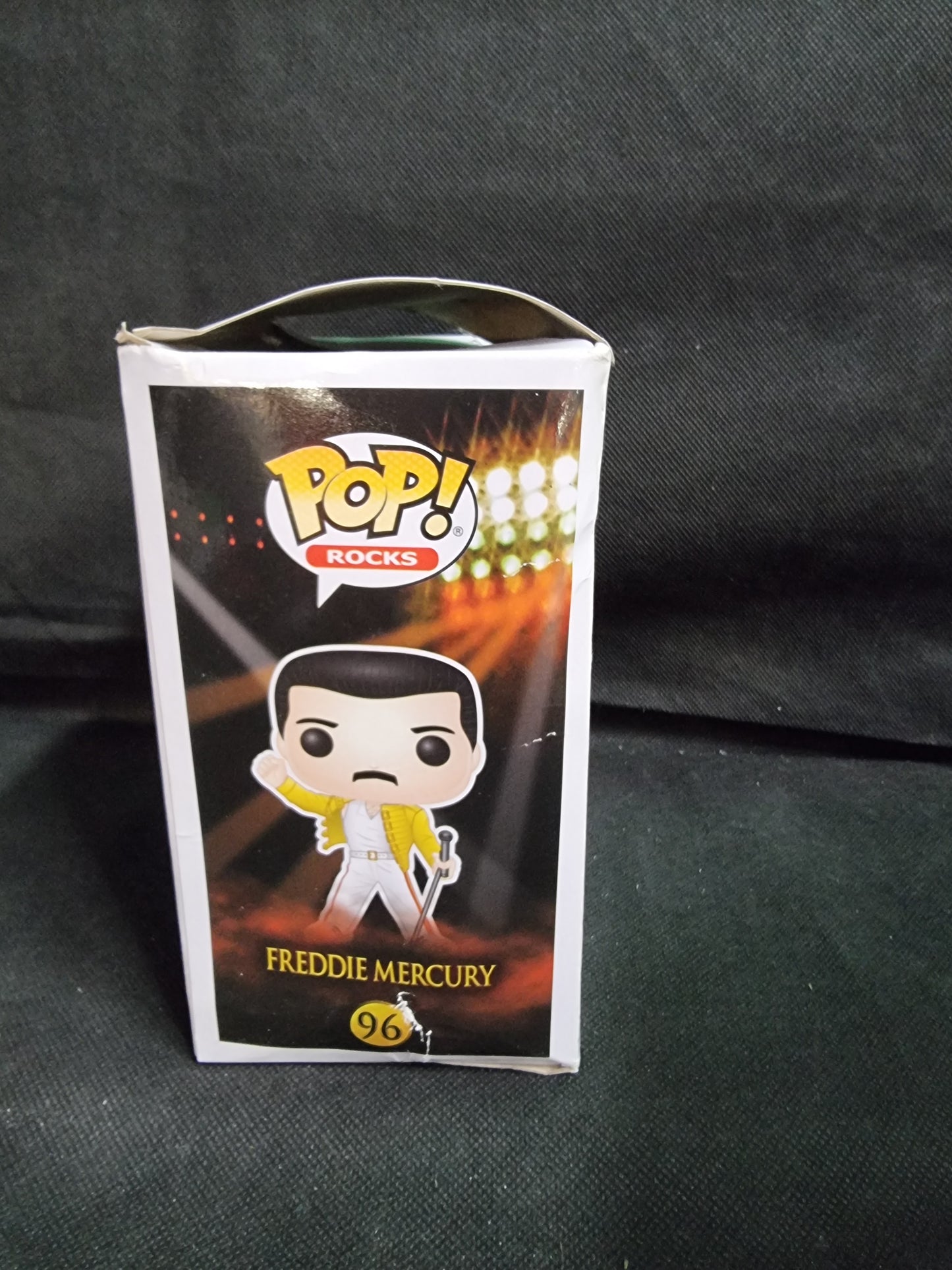 FUNKO POP QUEEN FREDDIE MERCURY #96 (DAMAGED BOX)