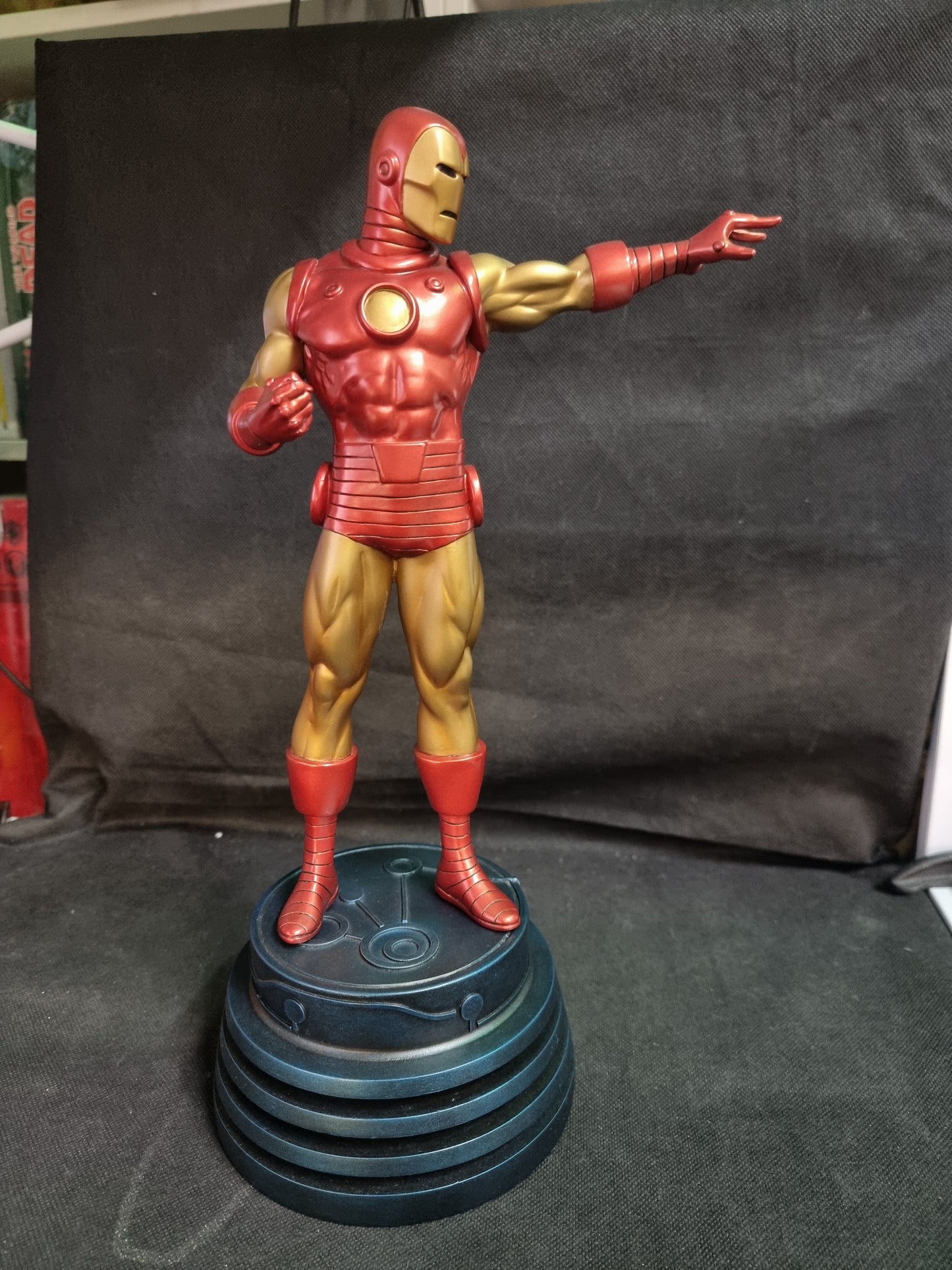 THE INVINCIBLE IRONMAN 0342/3000