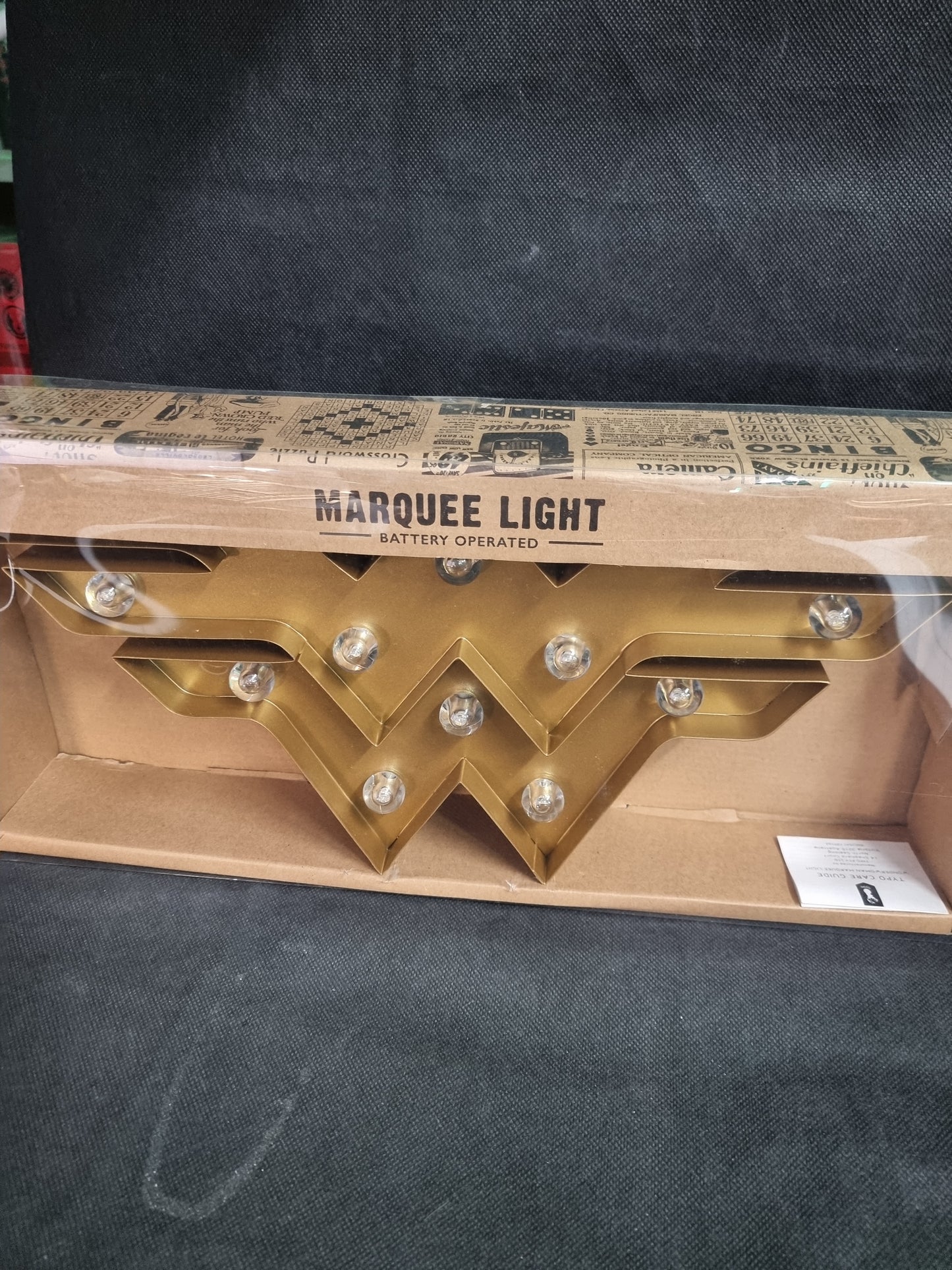 MARQUEE WONDER WOMAN LIGHT (BATTERY OPERATED)