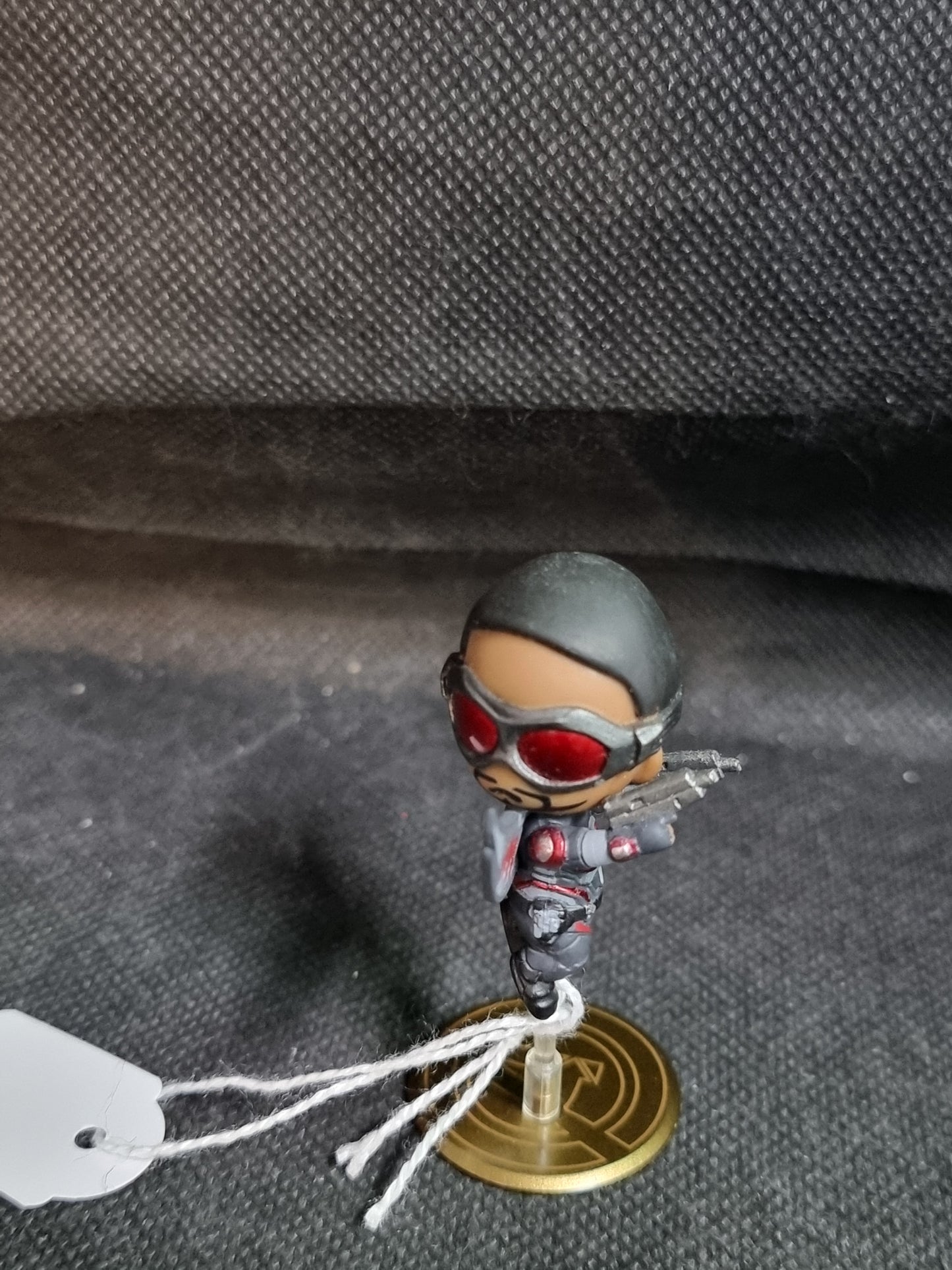 Hot Toys Captain America 3 Civil War - Falcon Cosbaby Bobble-Head MINI