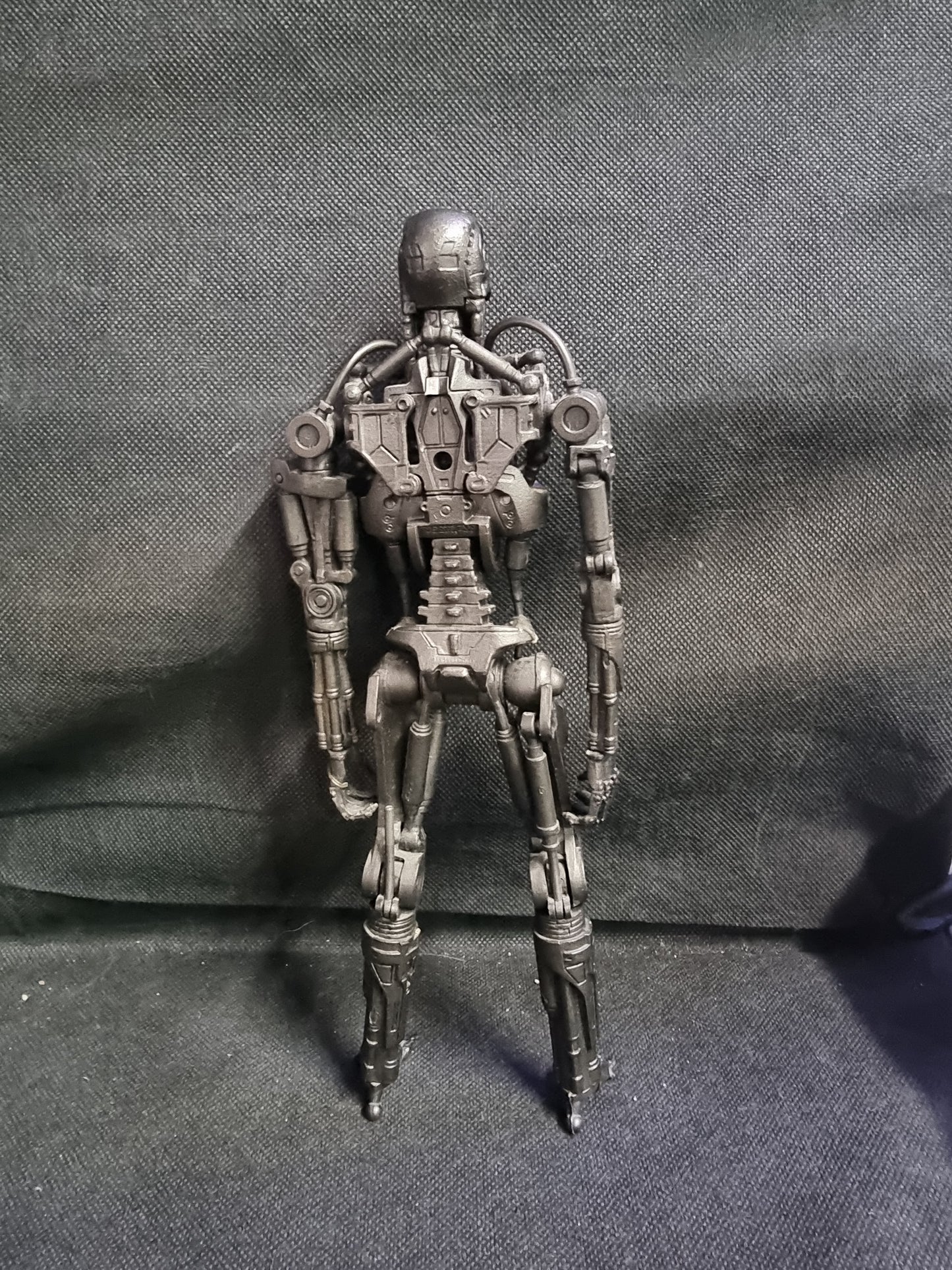 Terminator Salvation T-700 30cm Action Figure
