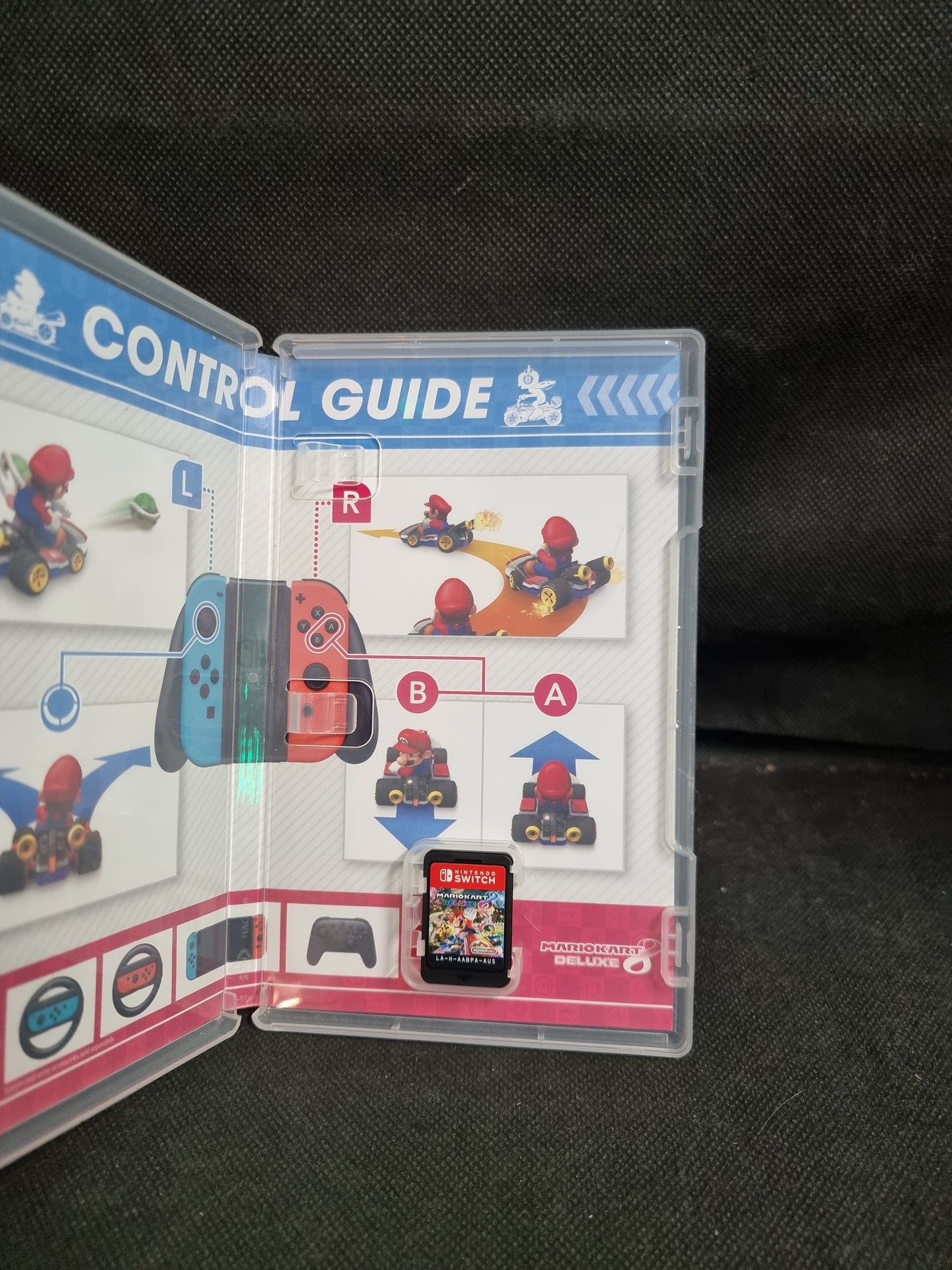 Nintendo Switch MarioKart Deluxe 8