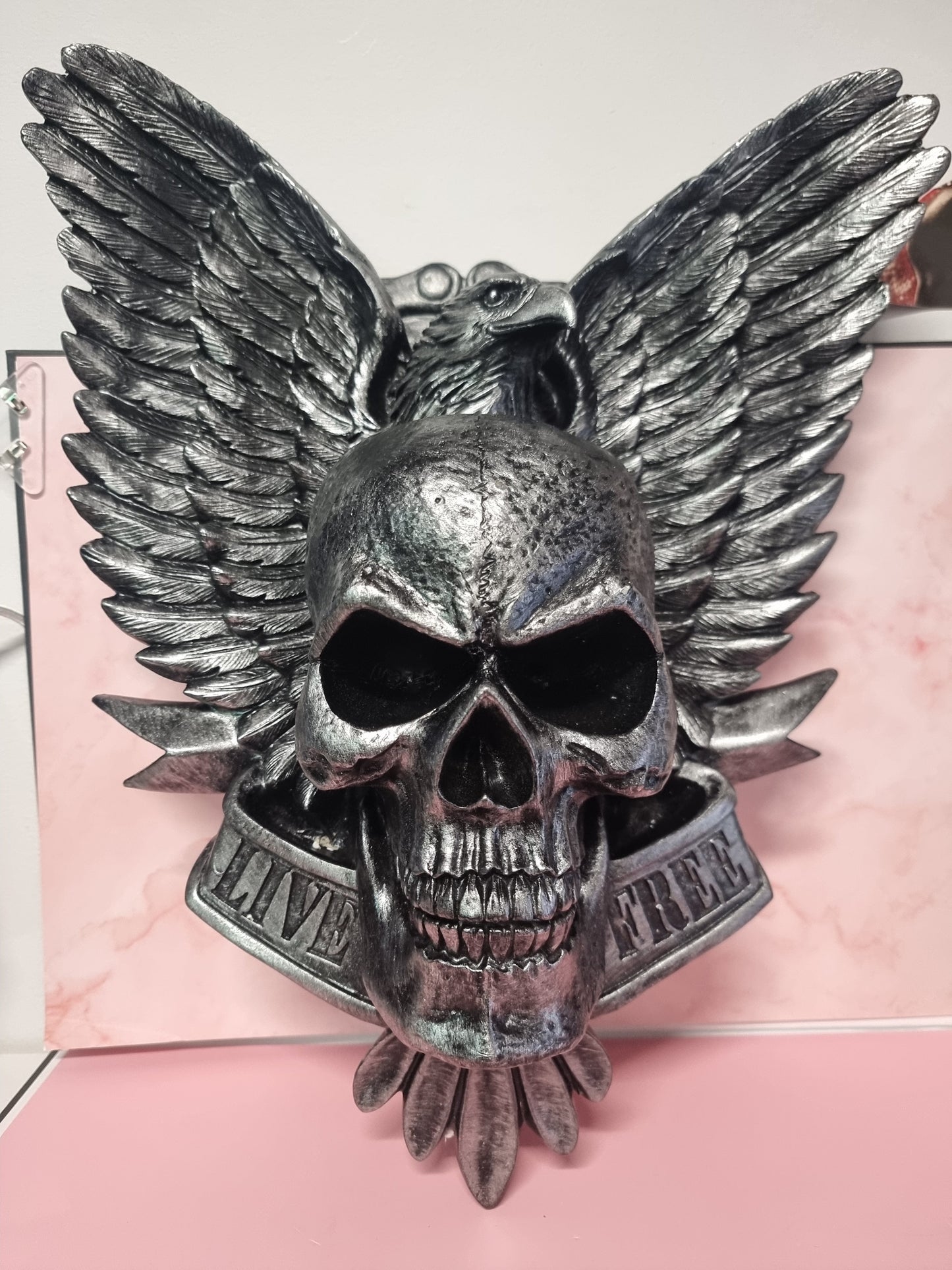 Skull & Eagle Wall Plaque (Live Free) Captain Comics and Collectables Pty Ltd