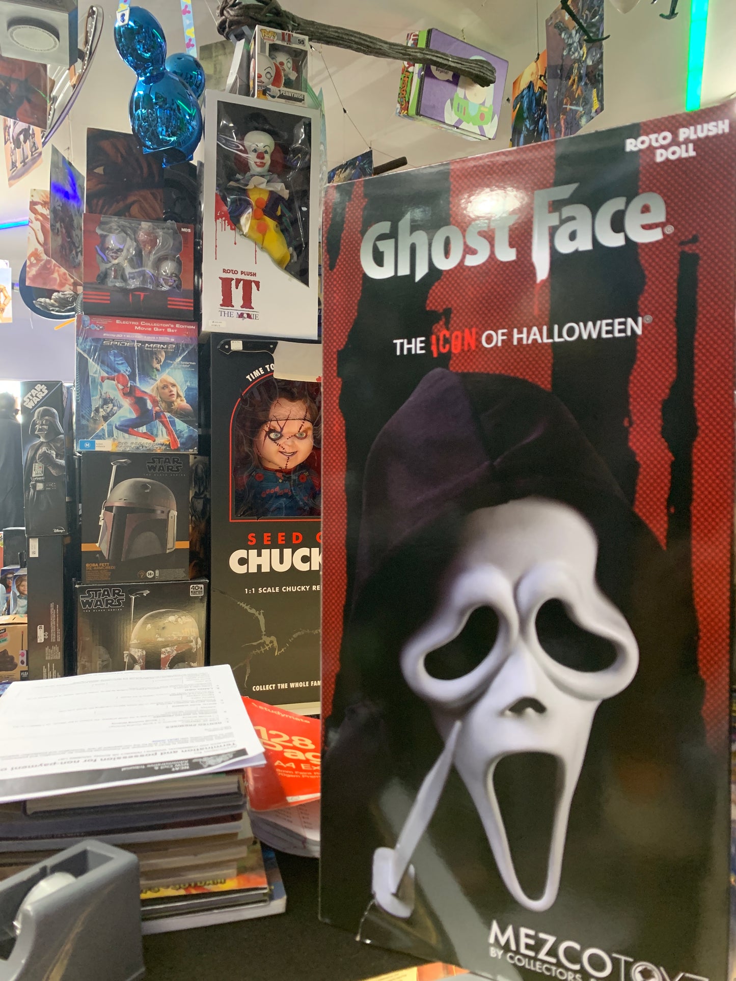 Ghost face the icon of Halloween Mezco toys