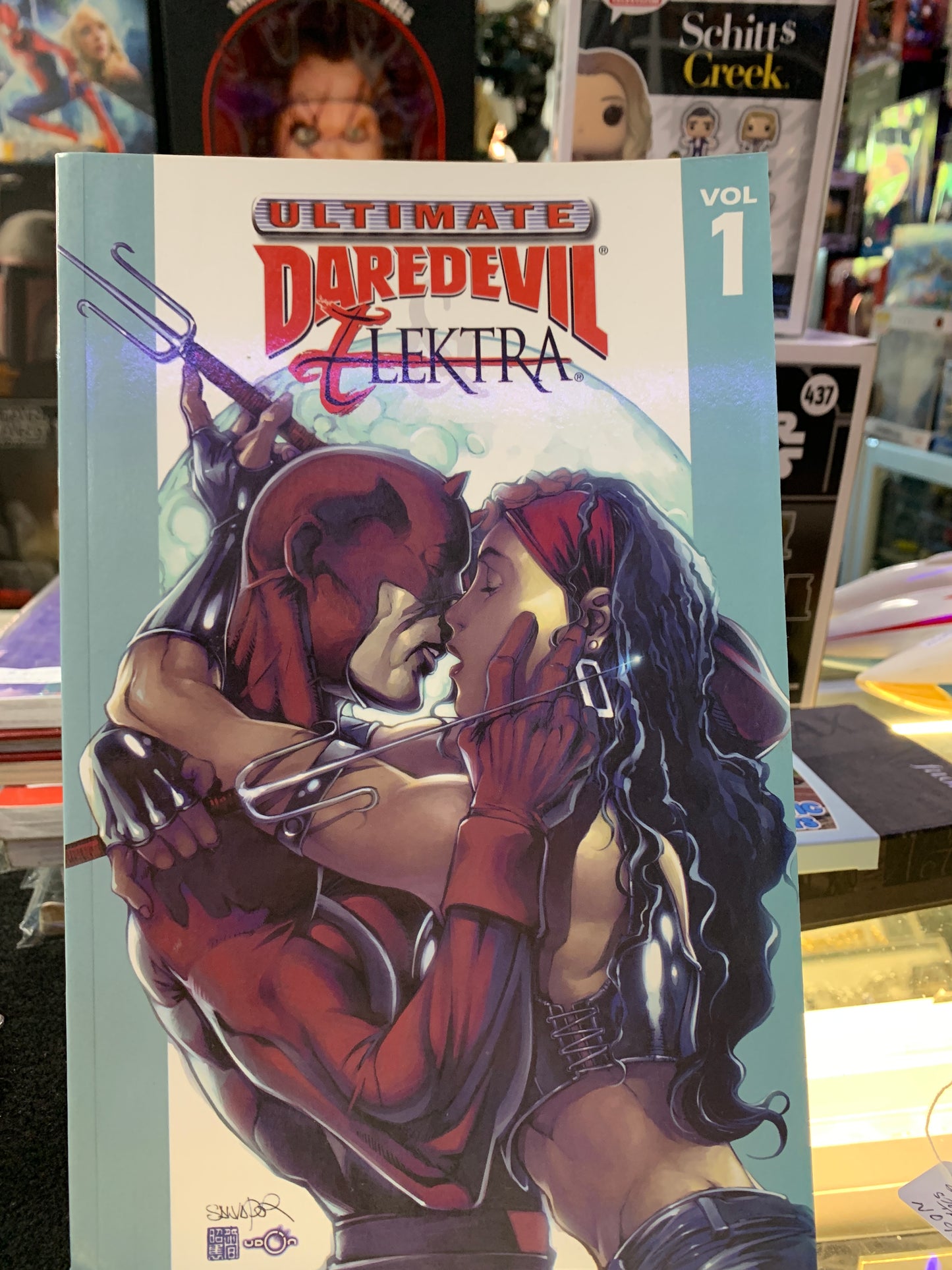 Ultimate daredevil Electra vol 1 graphic novel