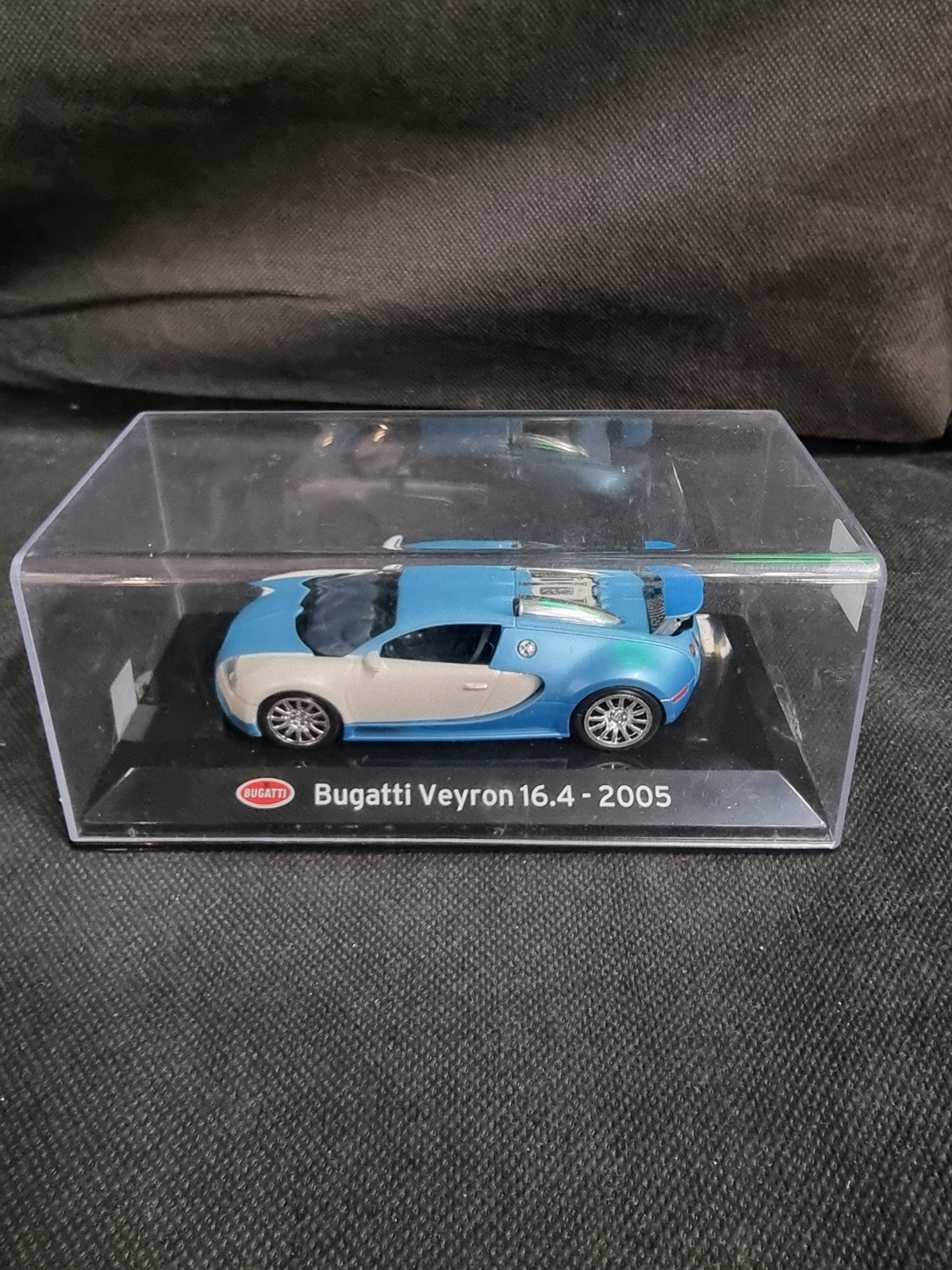 Bugatti Veyron 16.4 2005 #7 1:43 Scale Panini Supercars Collection
