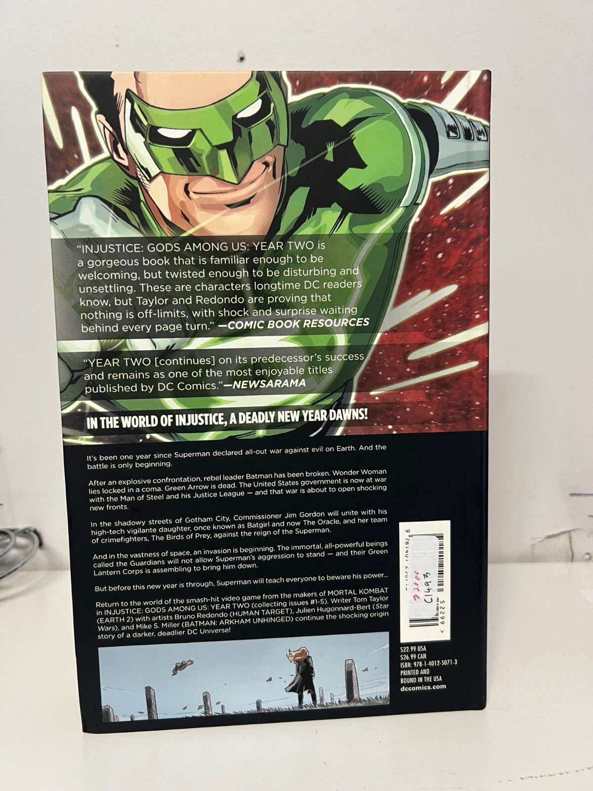 Injustice: Gods Among Us Year 2 Volume 1 TP HARDCOVER