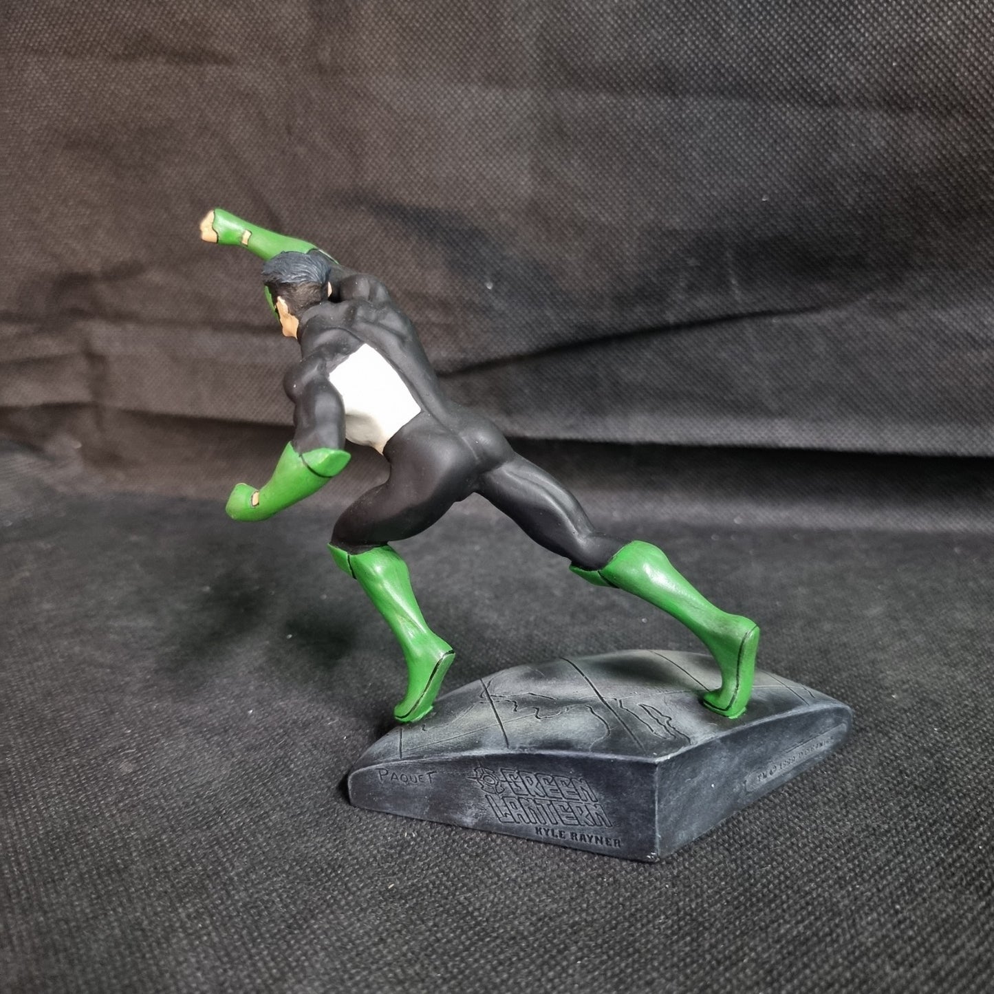DC DIRECT Green Lantern Kyle Rayner Mini-Statue Figure LOT # 743