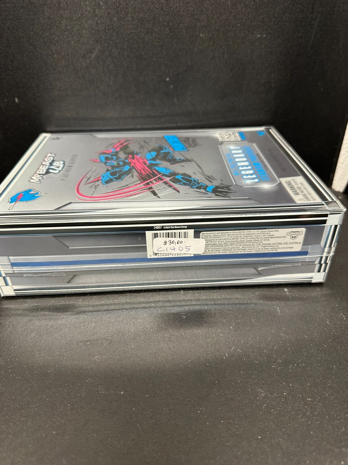 Mr Beast Lab Platinum Series S2 W1 Collector Pack Panther Battle Titan Figure