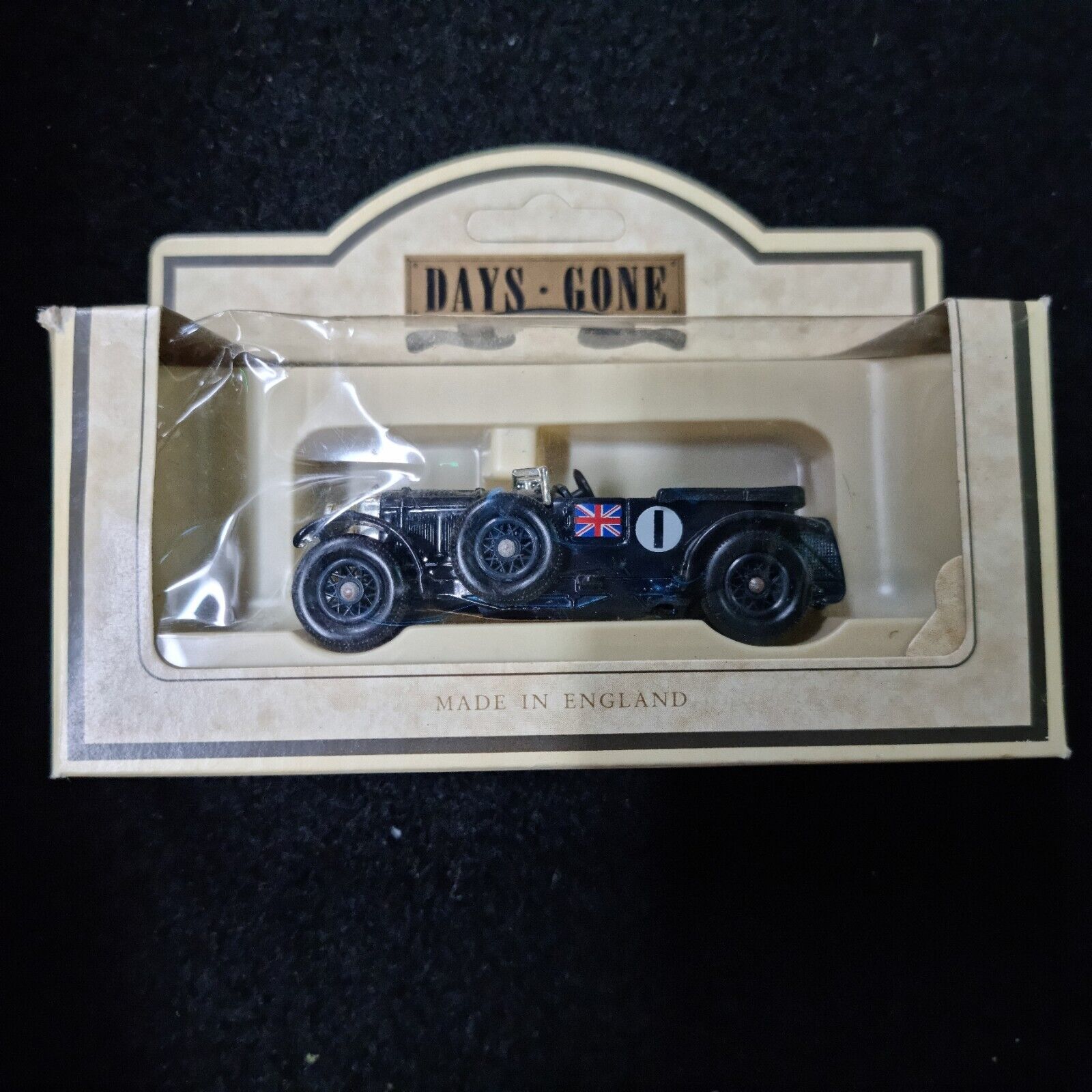 ミニカー DAYS GONE 1930 4.5 Litre Blue Bentley LLEDO DAYS GONE DG046001 1930 BENTLEY 4.5 LITRE No. 1 NAVY