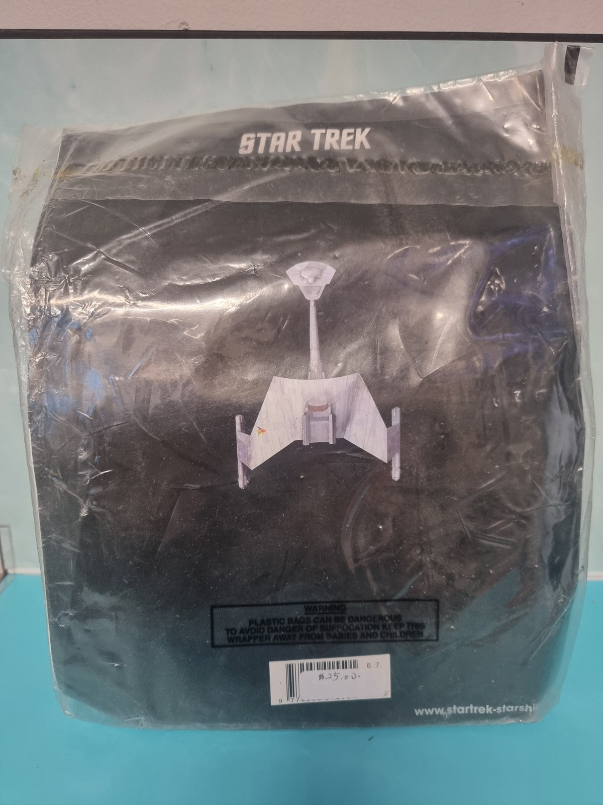 EAGLEMOSS Star Trek Magazine Number 67 KLINGON D7 CLASS BATTLE CRUISER