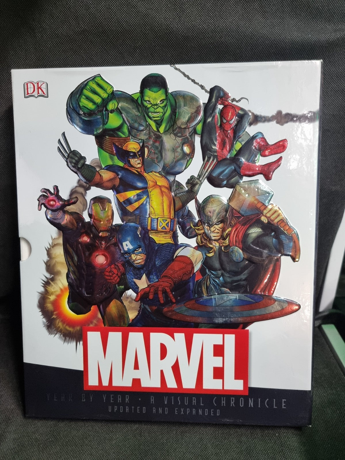 MARVEL: Year by Year, A Visual Chronicle. Updated & expended / Comics reference