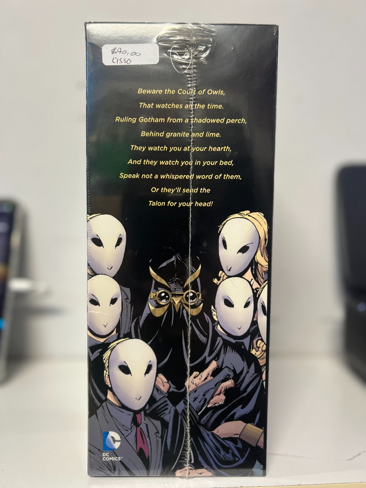 Batman: The Court of Owls Mask - Product Bundle, by Snyder Scott - in plastic