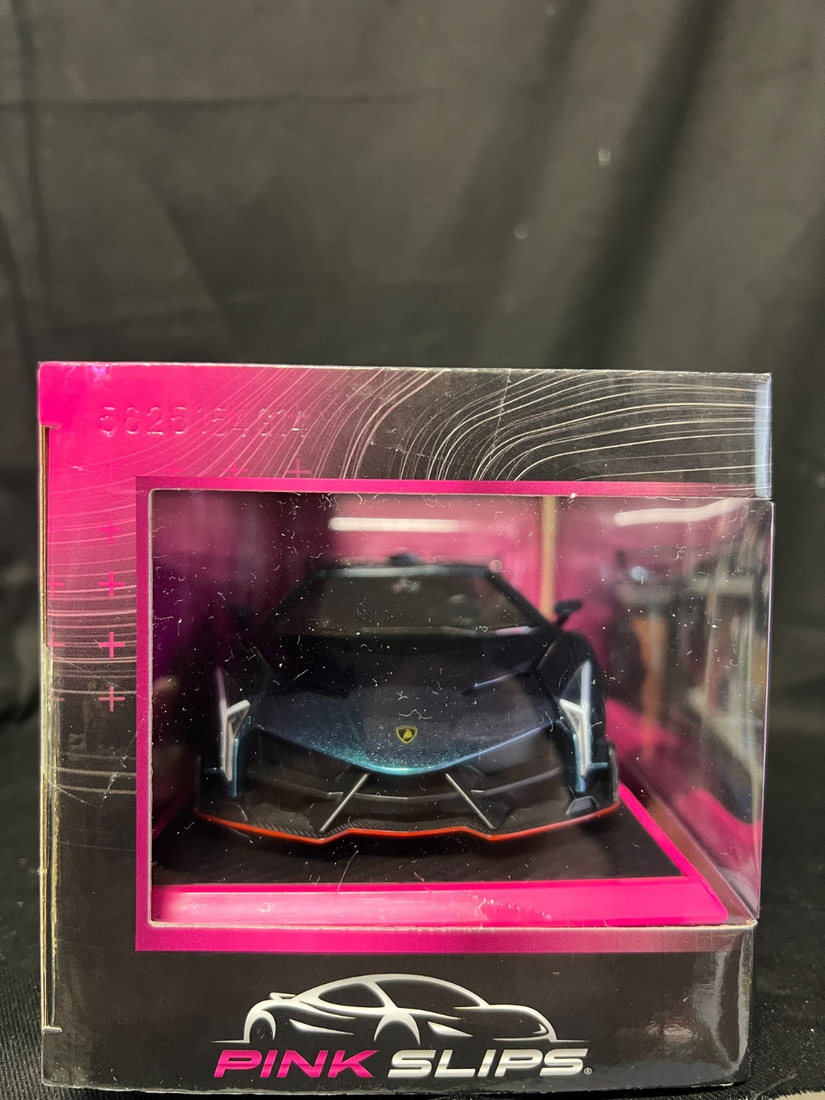 Jada Diecast 1:24 Pink Slips Lamborghini Veneno