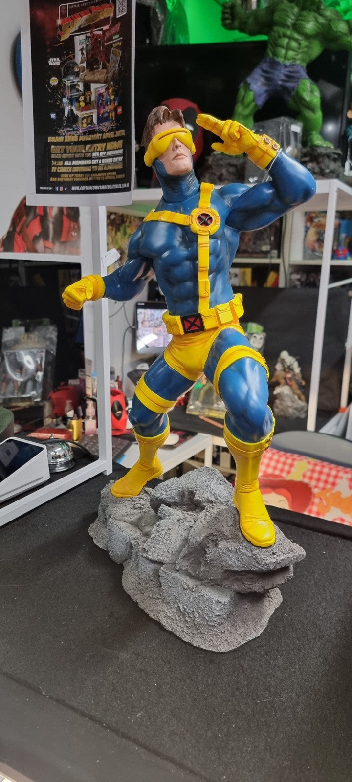 SIDESHOW CYCLOPS PREMIUM FORMAT FIGURE STATUE X-MEN MARVEL TOY JEAN GREY