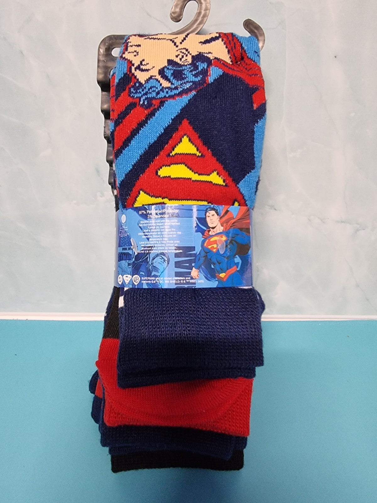 DC Comics - Superman - 6 Pairs of Crew Socks size 6-12