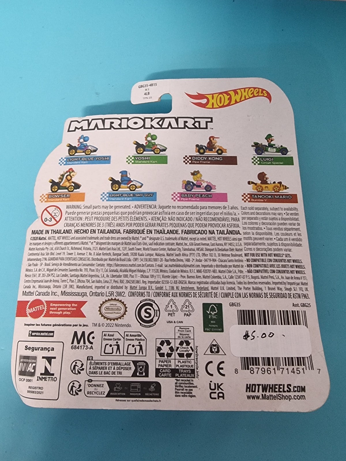 Hot Wheels Mario Kart Light Blue Yoshi Standard Kart