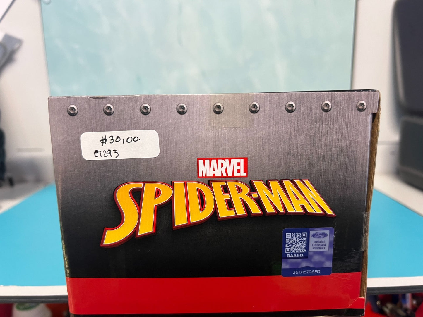 JADA 1:24 Spider Man w/ 2017 Ford GT -- Marvel The Avengers