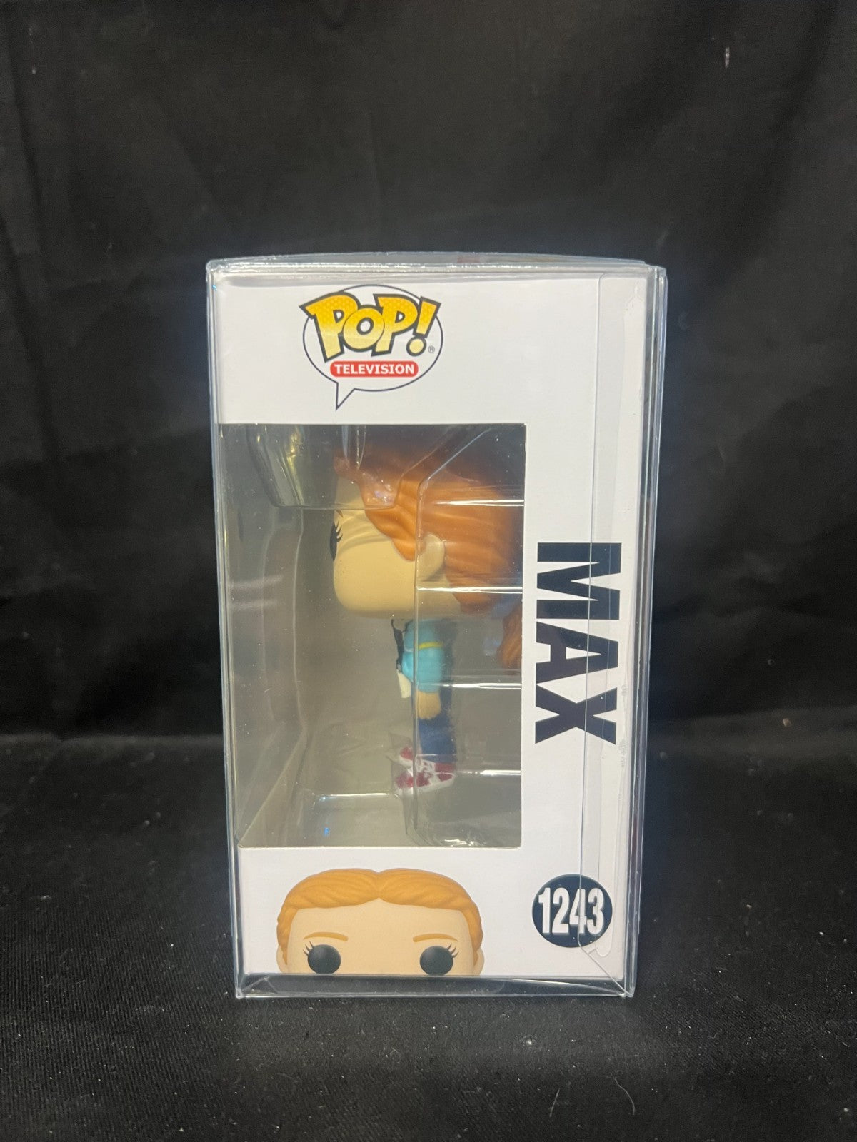 Max 1243 Pop Vinyl Funko In Protector Stranger Things