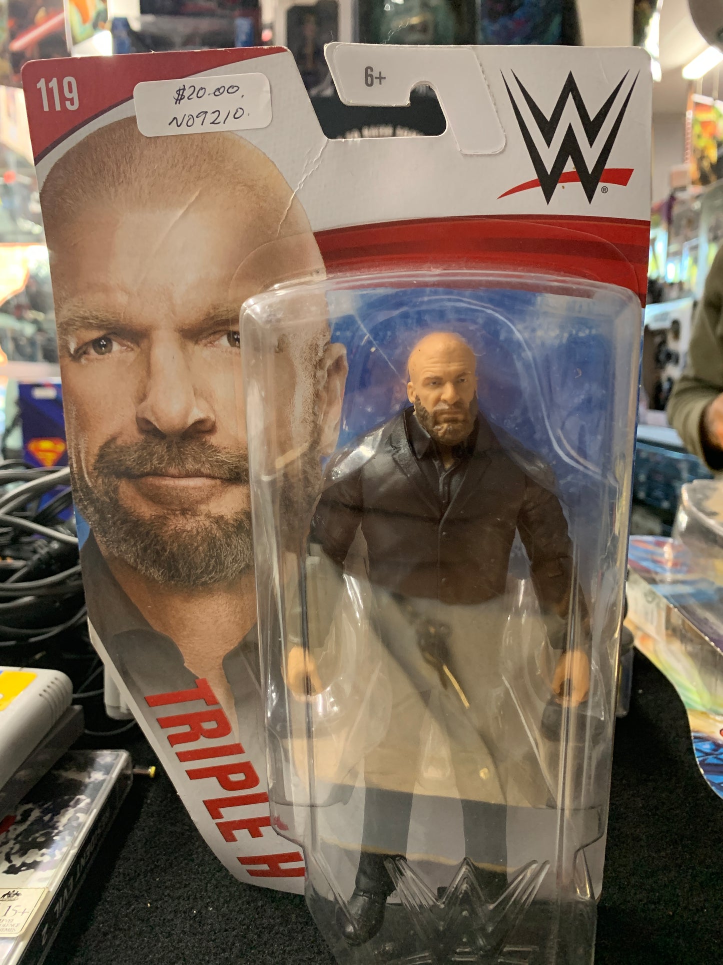 Triple H wrestling figurine from Mattel no119