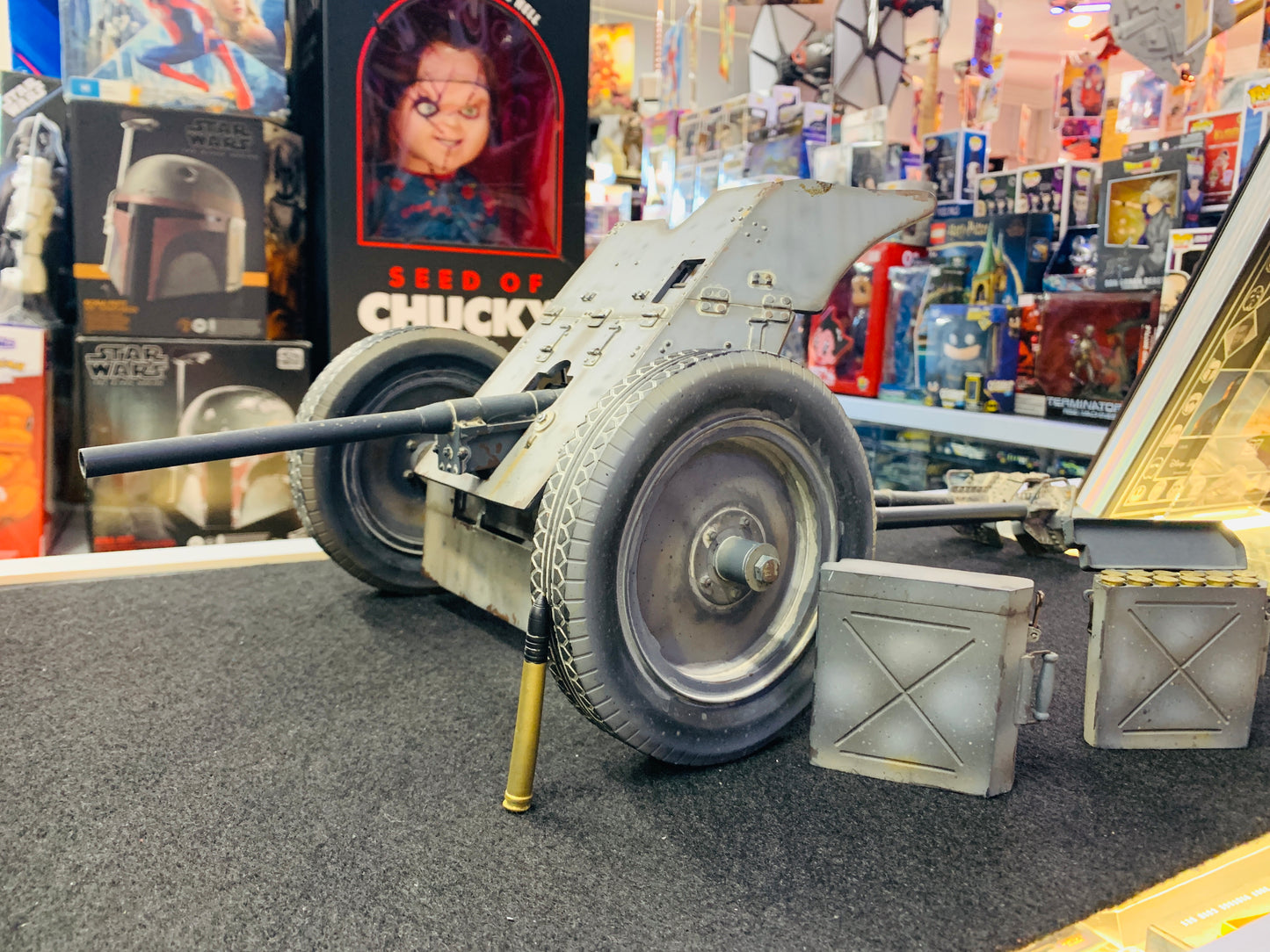 Pak-37 mm Anitank Gun very large