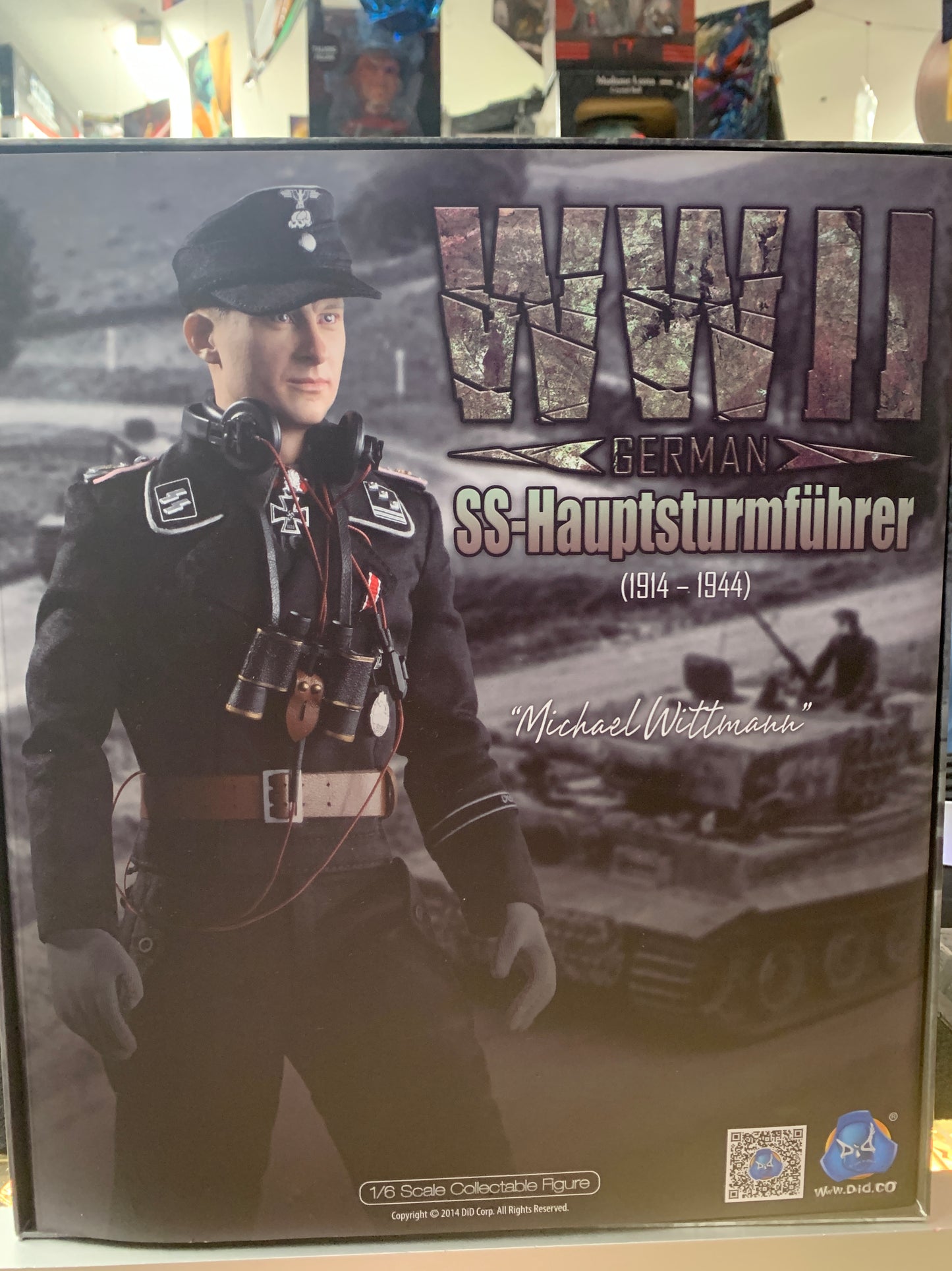 W W 11 German SS -Hauptsturmfuhrer 1/6 scale