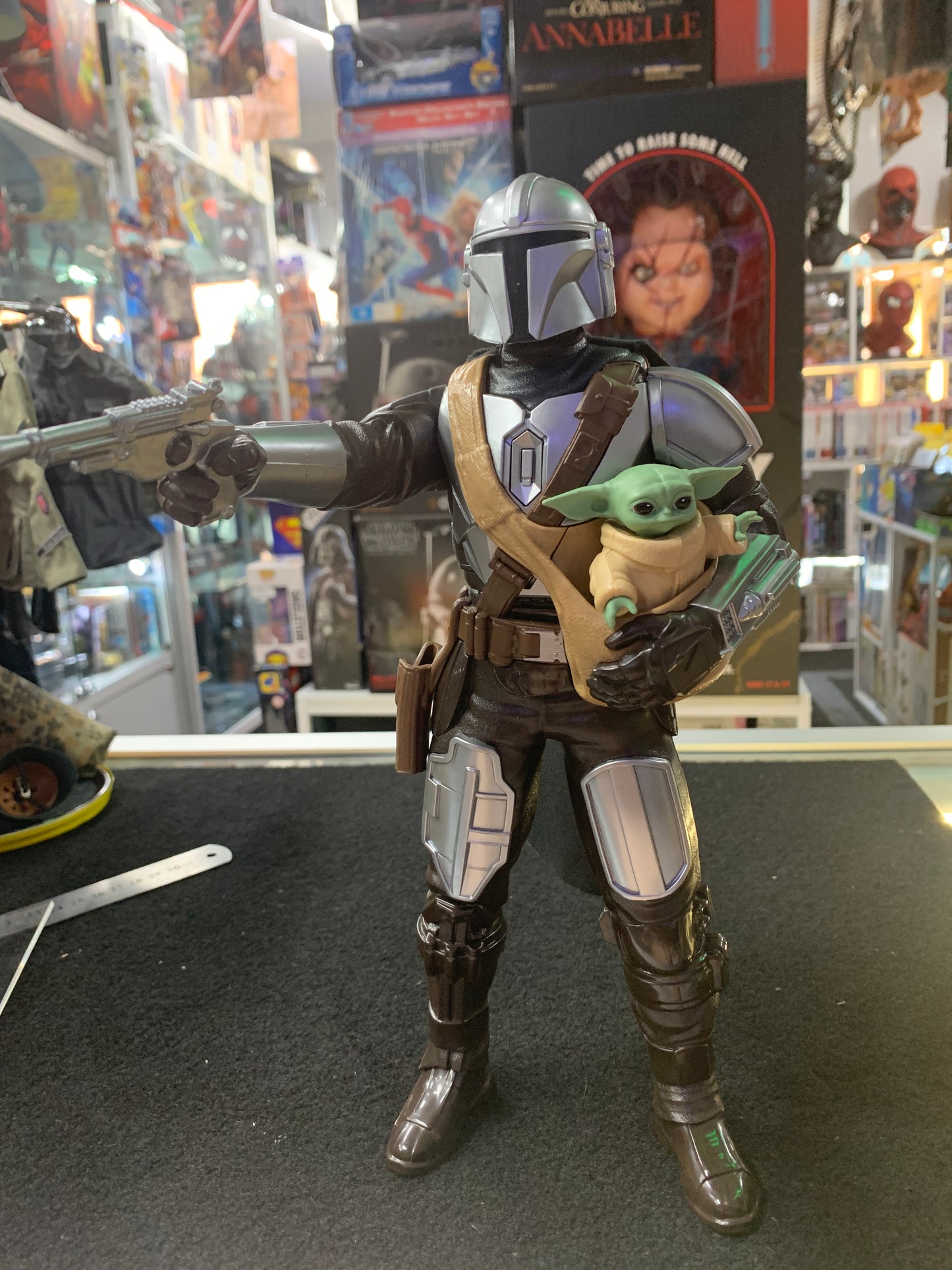 Star Wars The Mandalorian 11 inch talking figurine