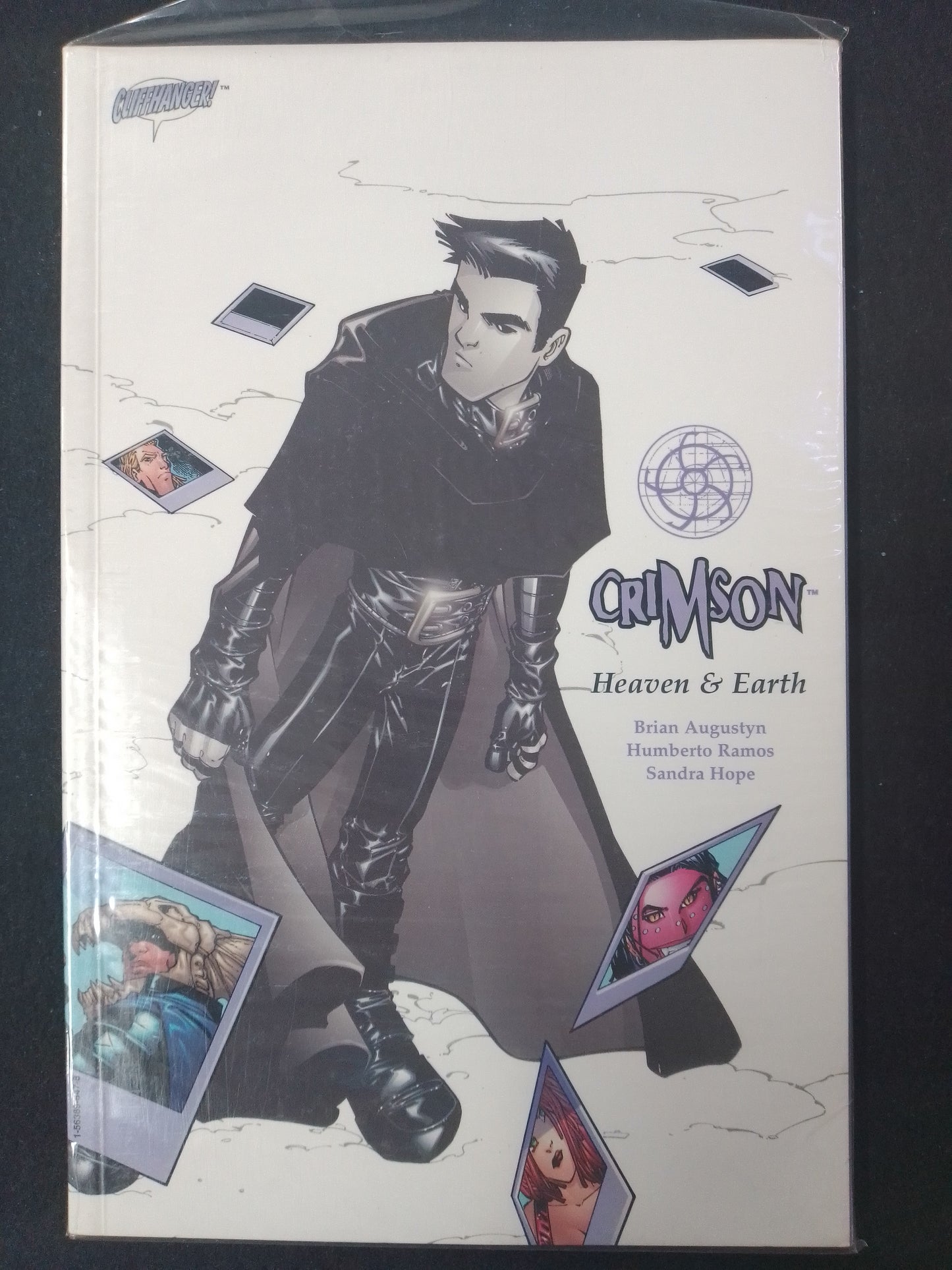 Crimson : Heaven And Earth - Cliffhanger Comics Graphic Novel - N07810