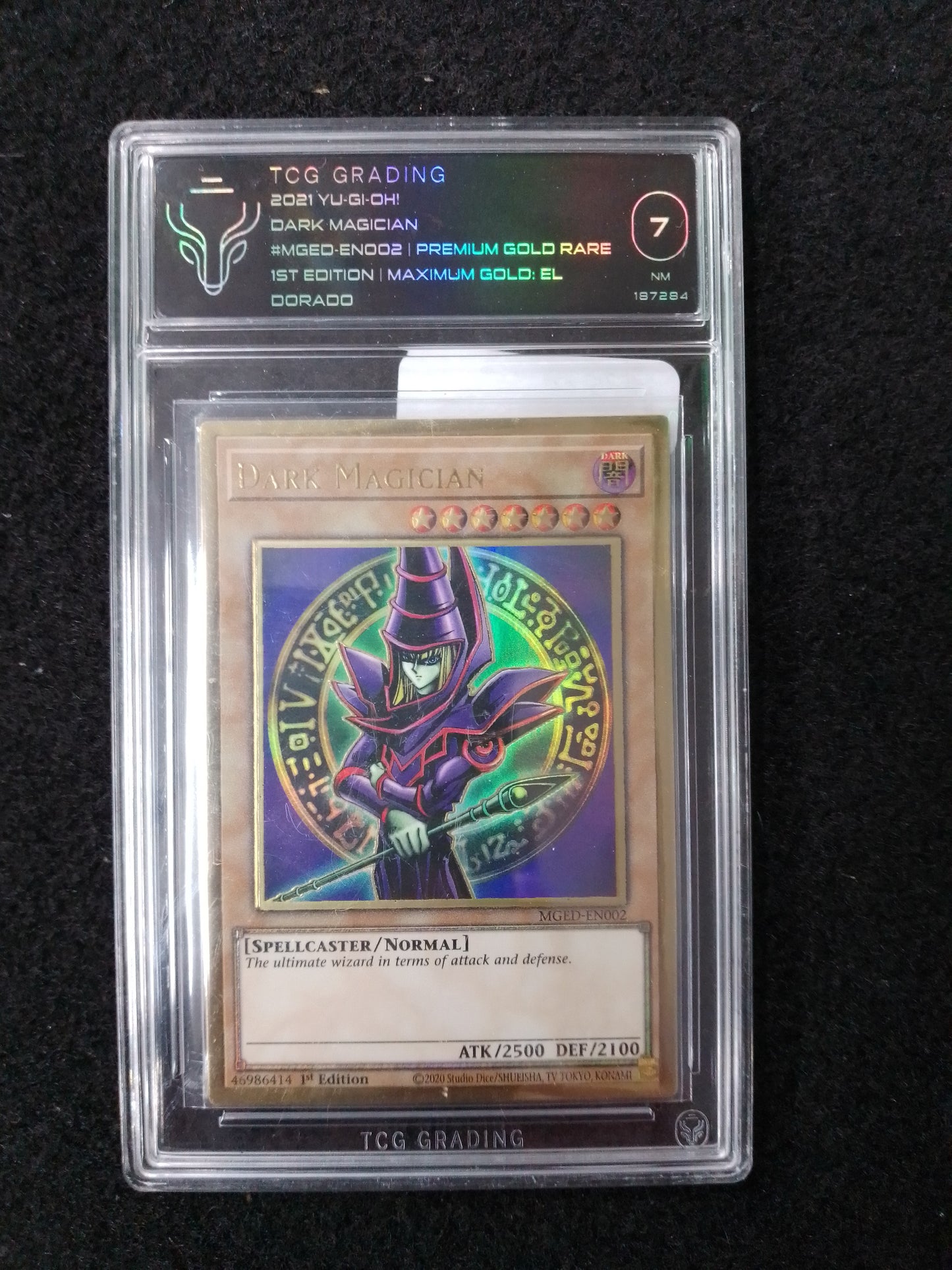 YU-GI-OH! DARK MAGICIAN #MGED-EN002 | PREMIUM GOLD RARE 2021 - TCG GRADED CARD 7