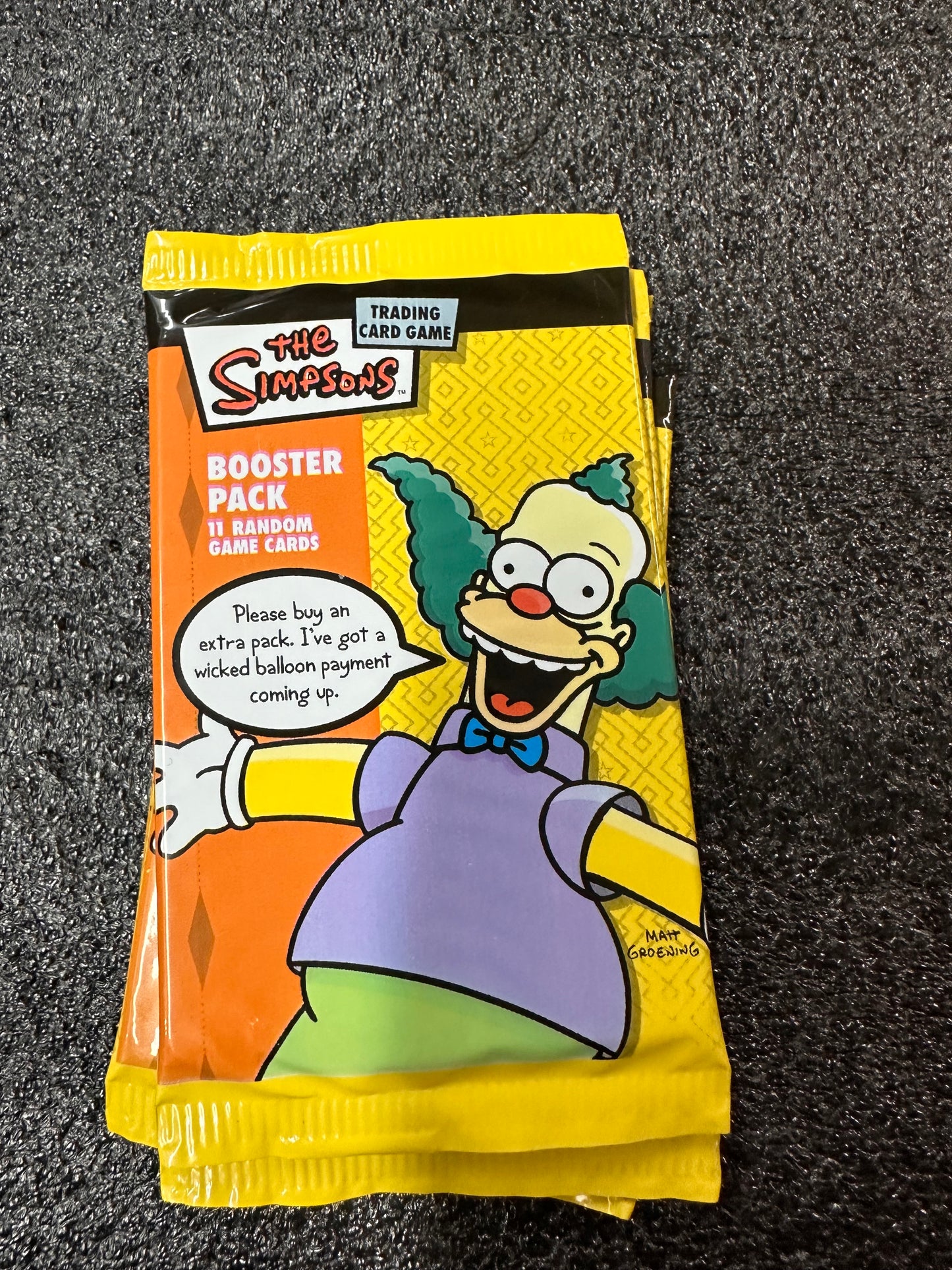 THE SIMPSONS TRADING CARD GAME BOOSTER PACK
