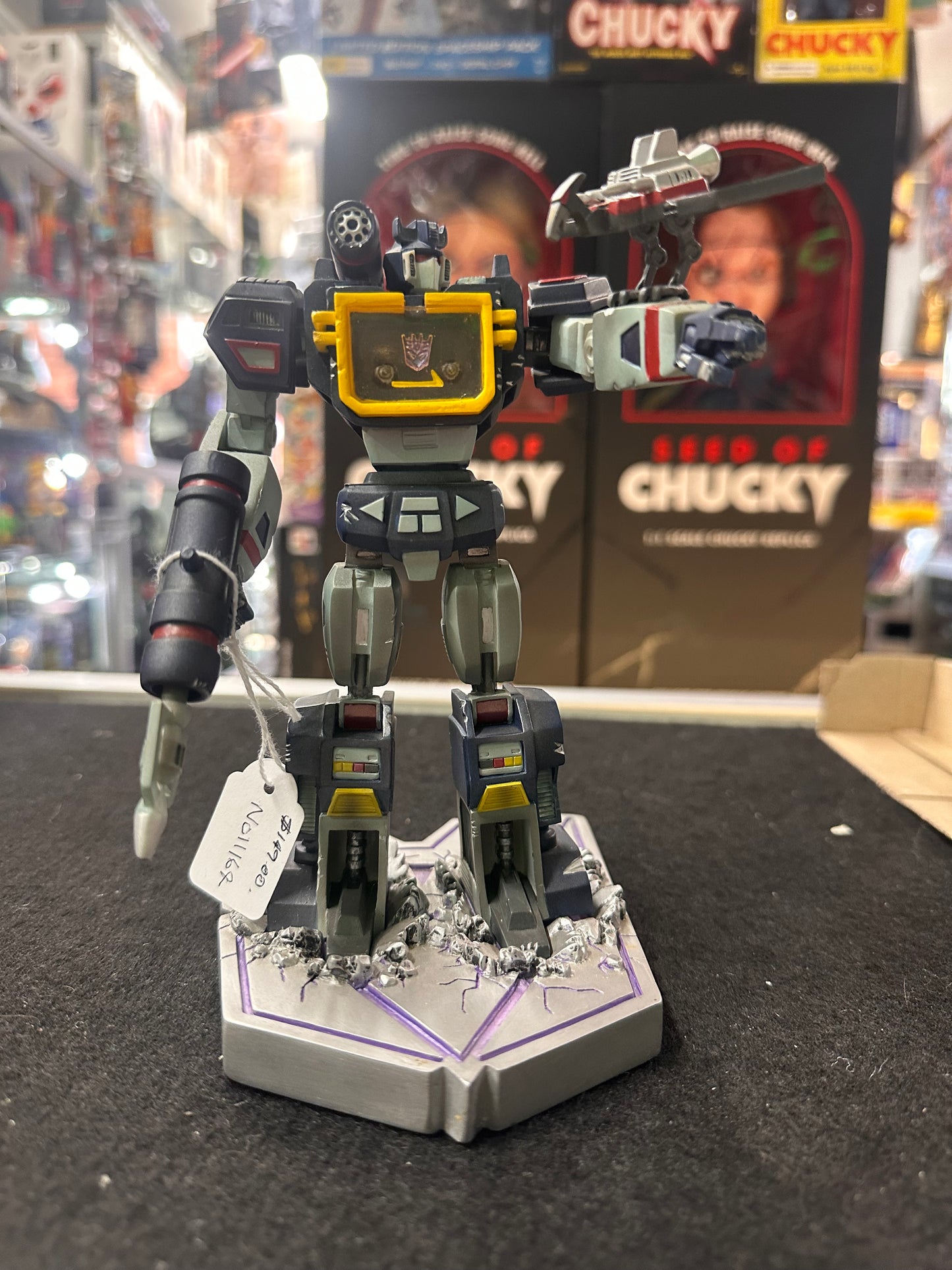 TRANSFORMERS SOUNDWAVE POLYSTONE STATUE 695/1580