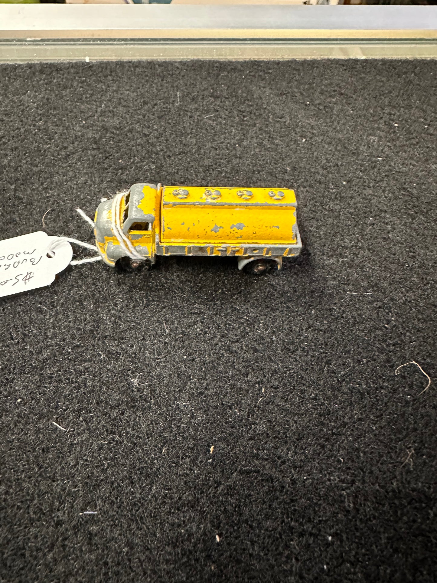 BUDGIE MODEL METAL CAR