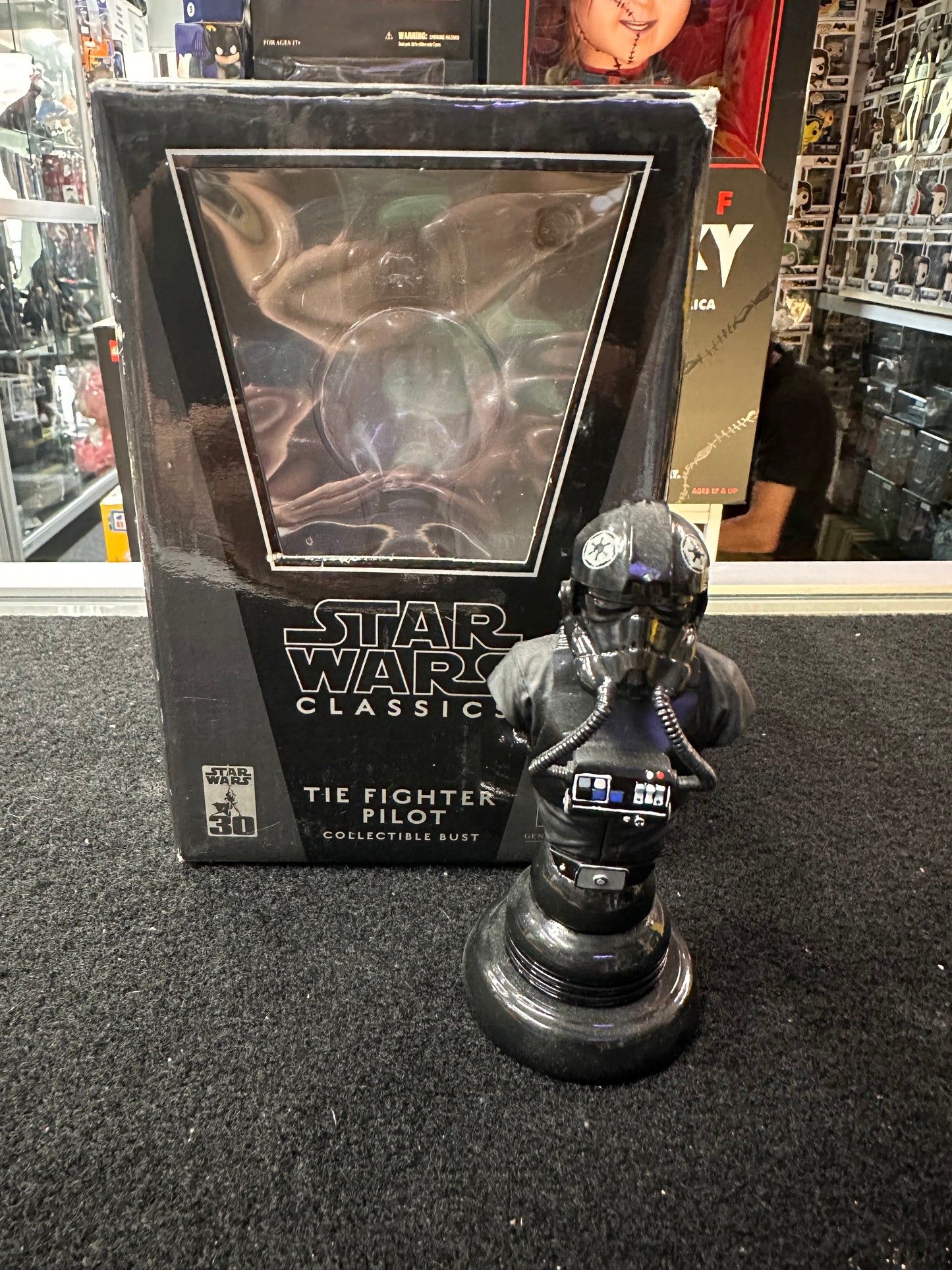 STAR WARS TIE FIGHTER PILOT BUST