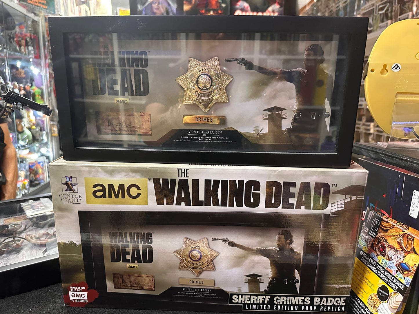 THE WALKING DEAD SHERIFF GRIMES BADGES LIMITED EDITION PROP REPLICA