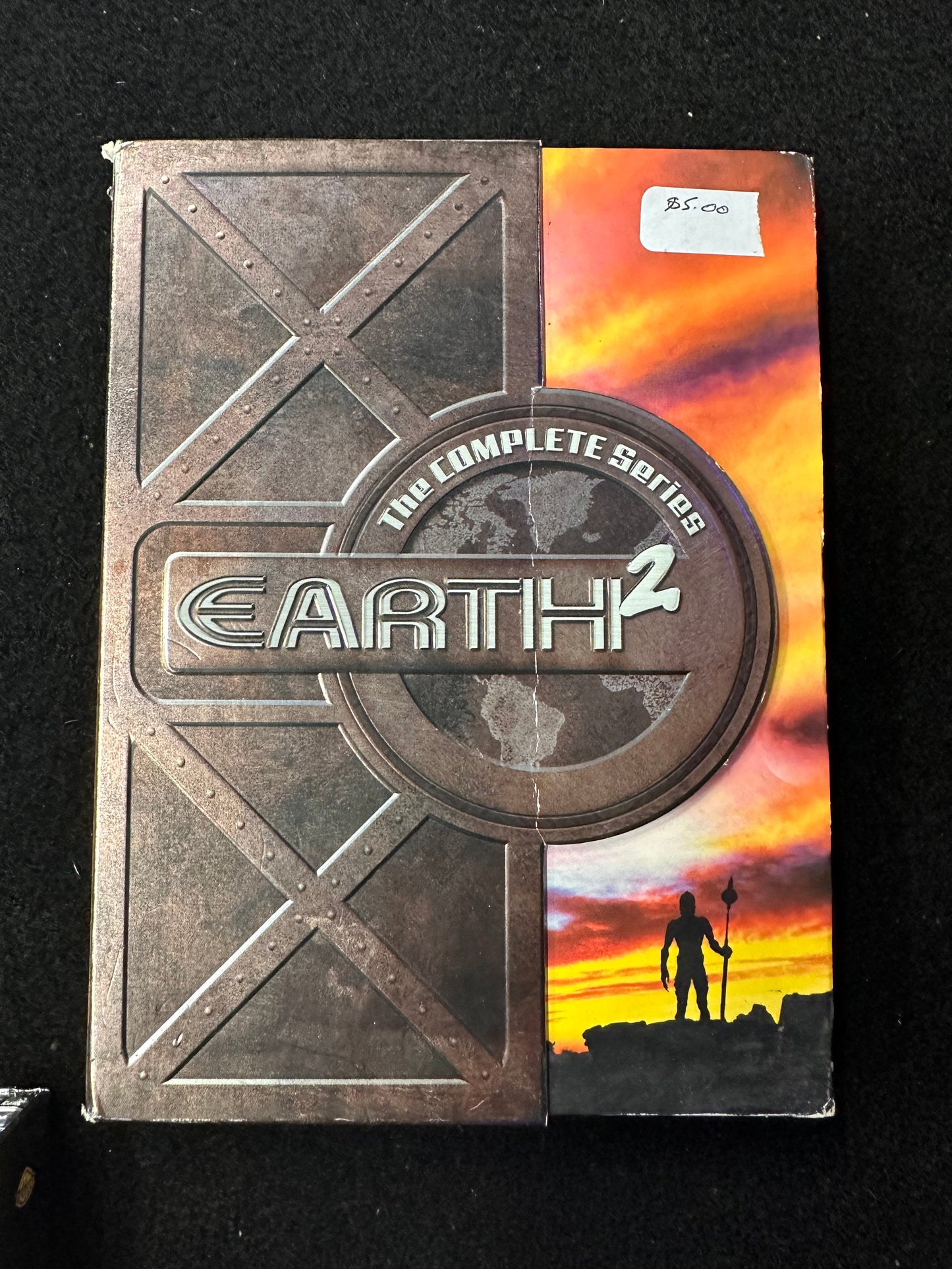 EARTH 2 THE COMPLETE SERIES Captain Comics and Collectables Pty Ltd