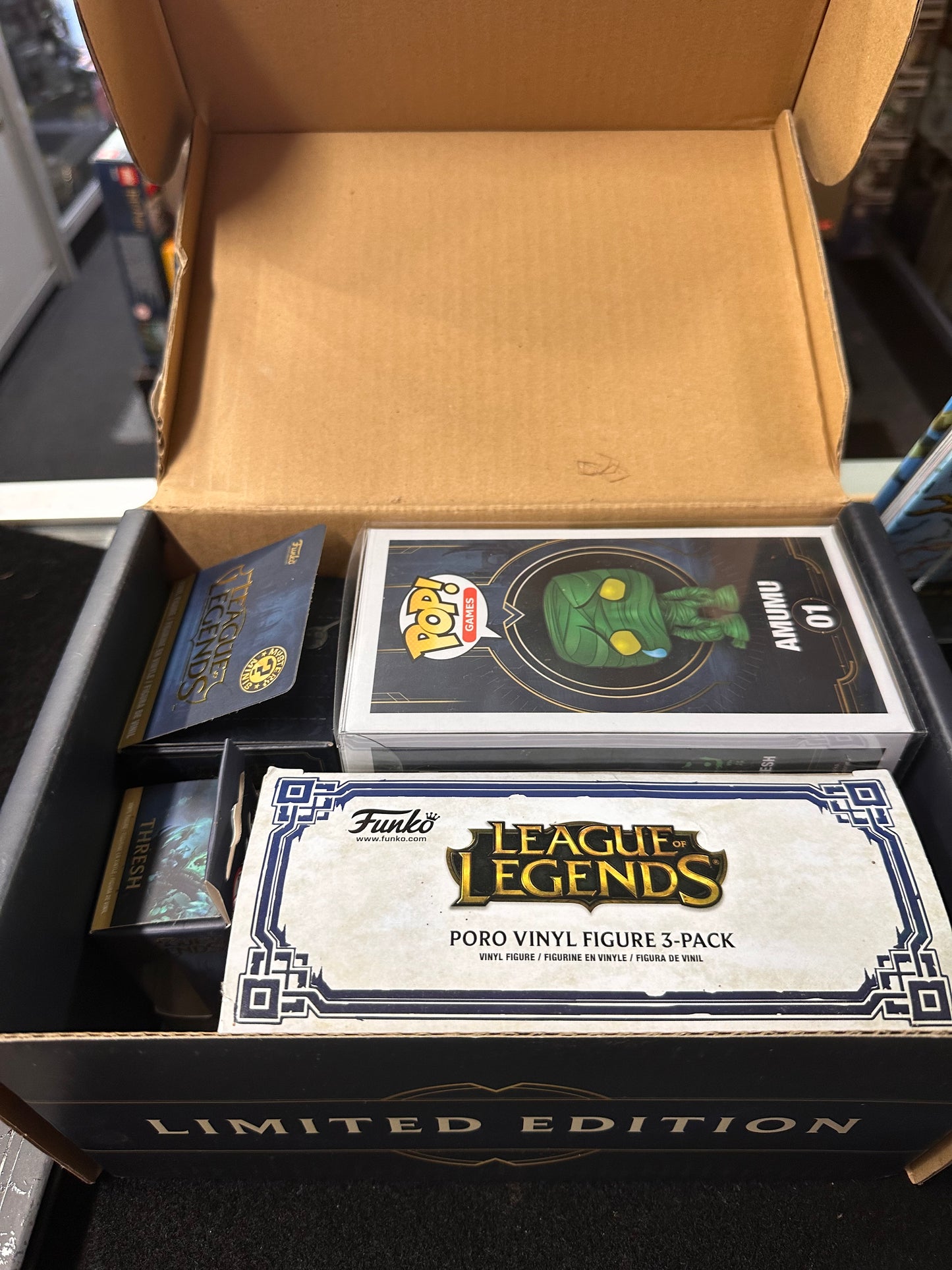 FUNKO GAMES LIMITED EDITION LEAGUE OF LEGENDS COLLECTOR'S BOX