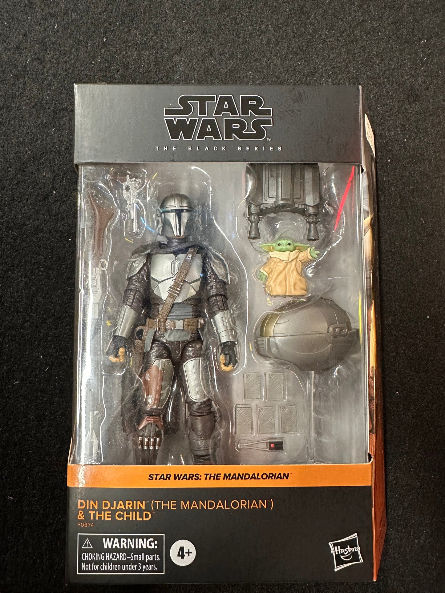 STAR WARS THE BLACK SERIES DIN DJARIN (THE MANDALORIAN) & THE CHILD