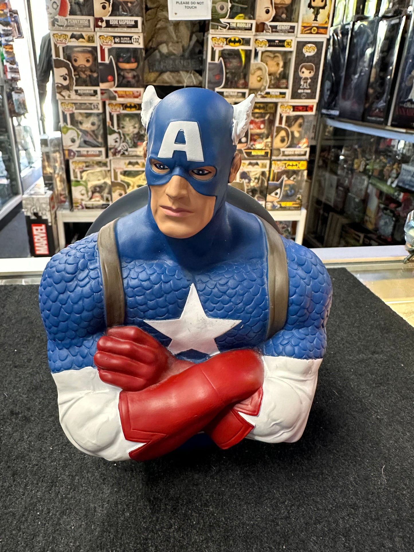 MARVEL CAPTAIN AMERICA BANK BUST